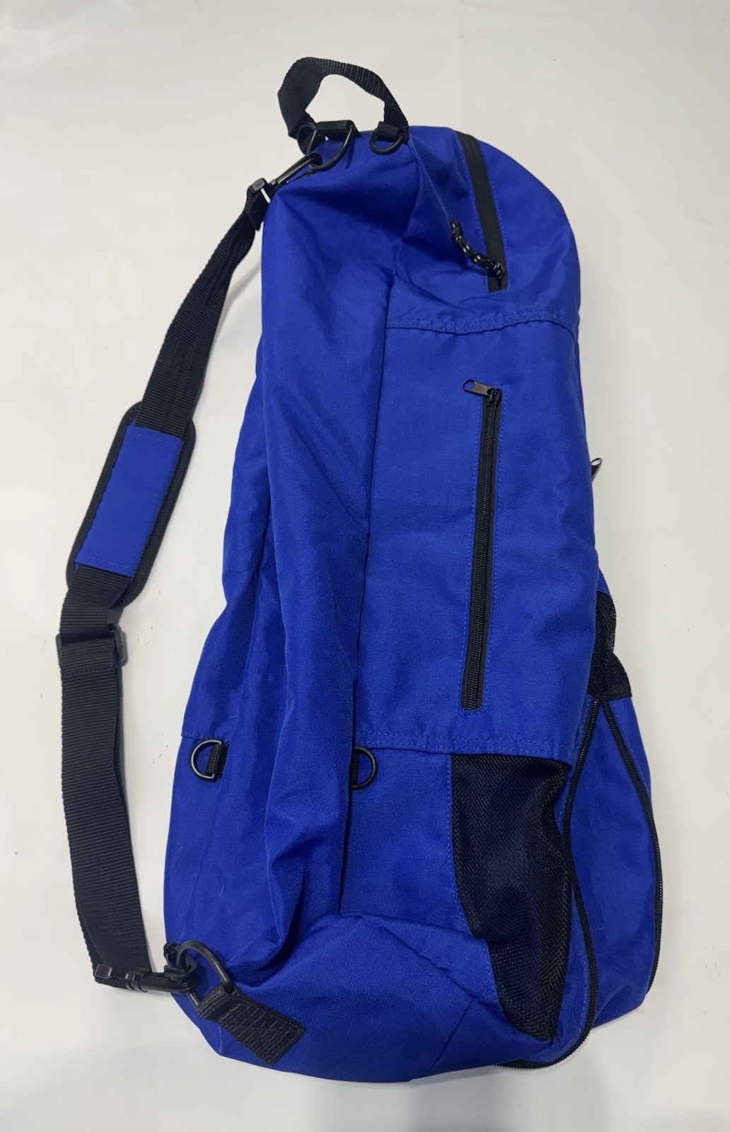 MatPak Yoga Bag, Zipper Pockets for Yoga Block and Gear & Carrying Straps