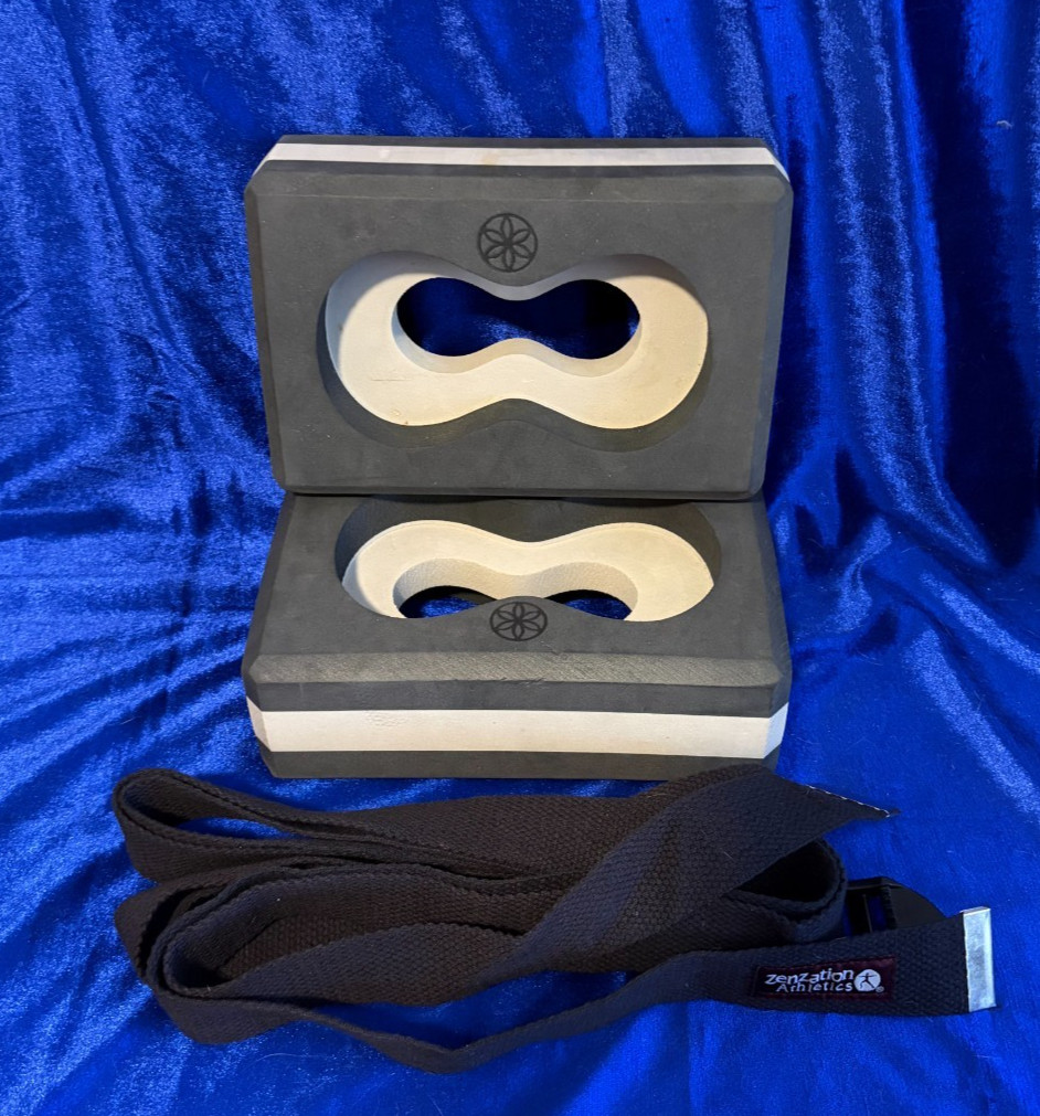 Pair od Alibaba Allwinwin YBK10 Yoga Blocks & 2 Straps…EXCELLENT!