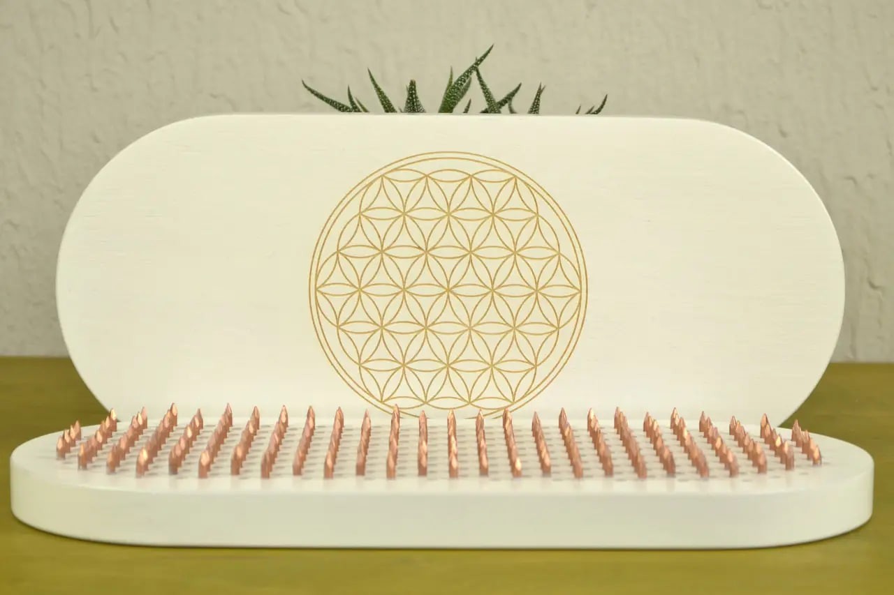 Dynamic Sadhu Board « Flower of Life » Copper Nails 10 mm/0.4 inch