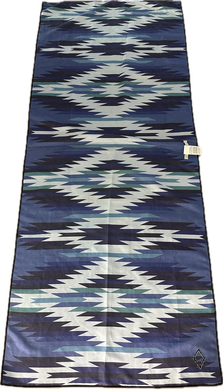 Nomadix Yoga Mat Towel Aztec Print Southwestern Navajo Blue