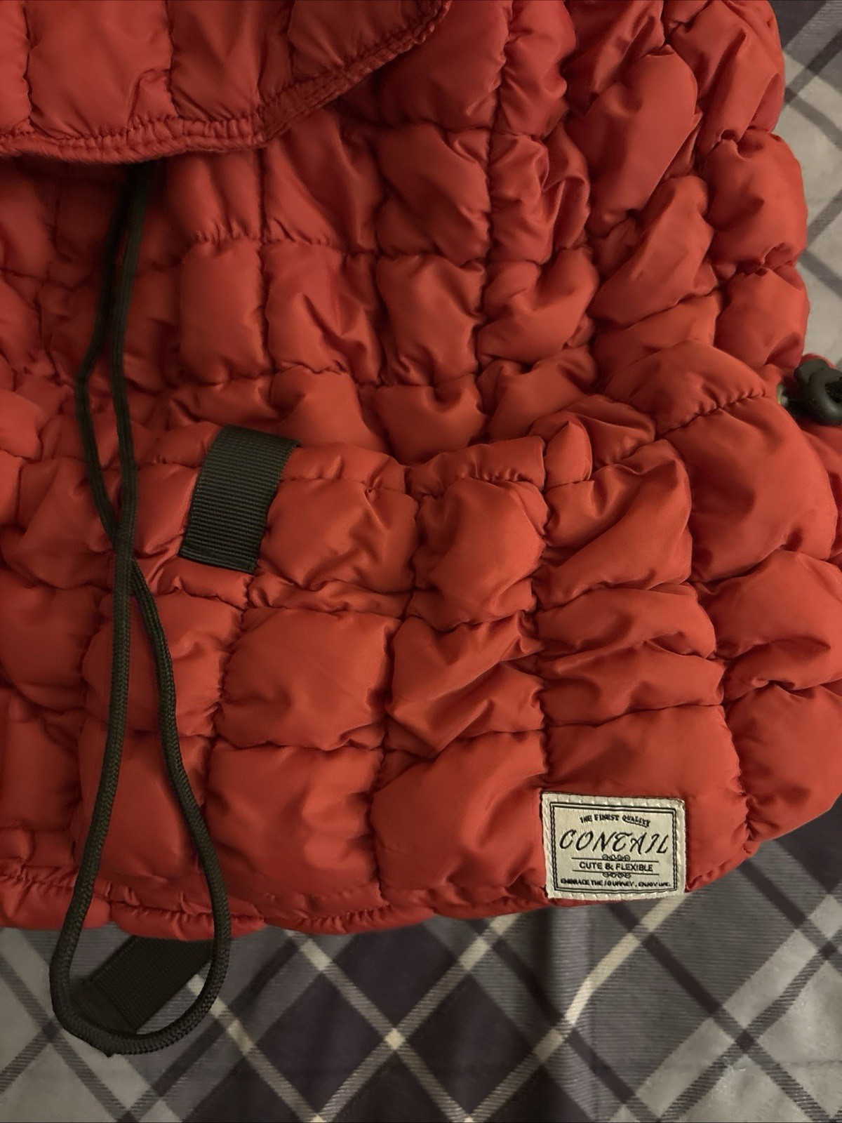 CONTAIL 18L Women Puffy Backpack,Qulited Puffer Bookbag,red
