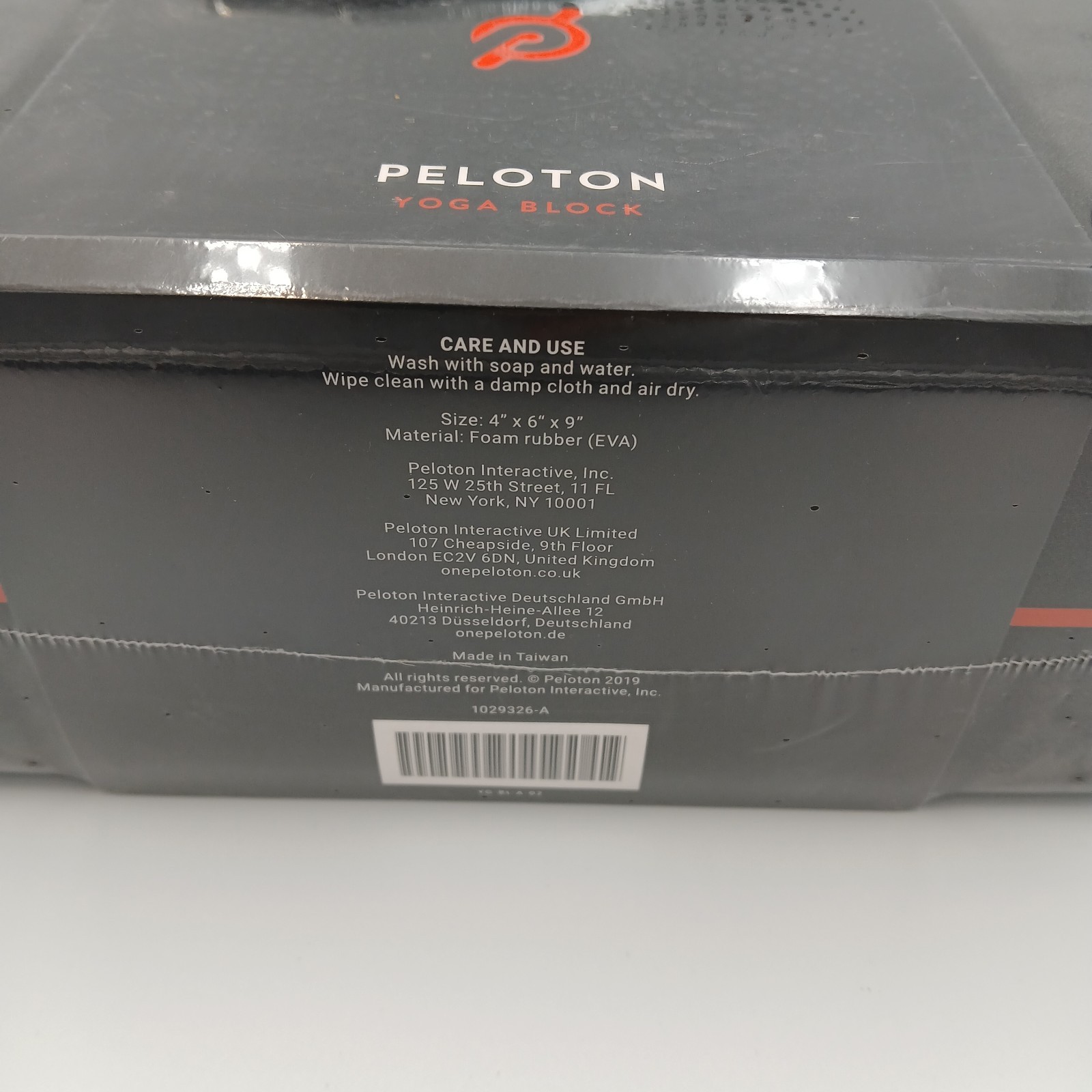 New Sealed Set Of 2 Peloton Black EVA Foam Rubber Yoga Blocks 4&Prime; x 6&Prime; x 9&Prime;