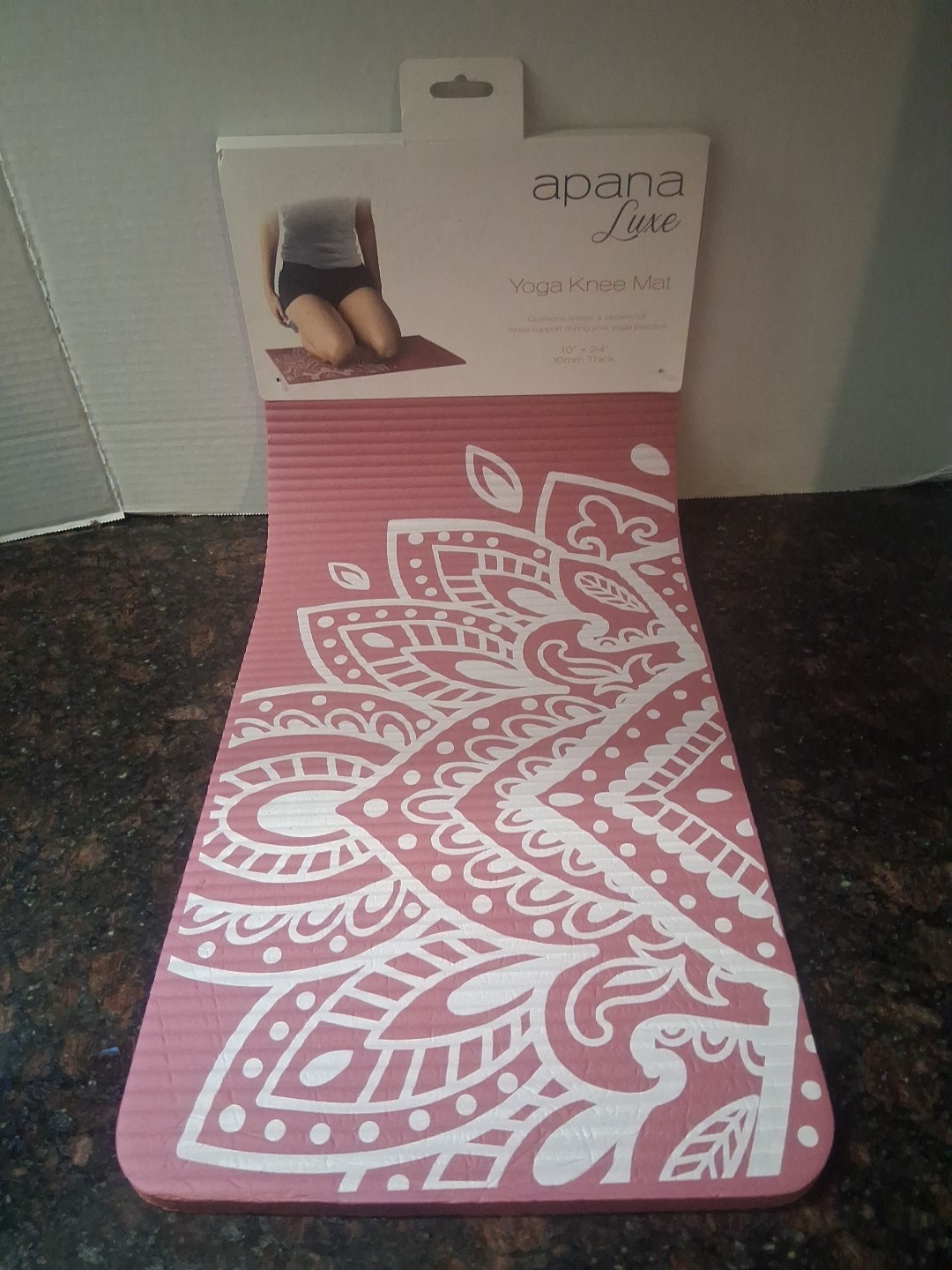 Apana Luxe 10&Prime; x 24&Prime; Yoga Knee Mat with Pose Flow on Pink and White