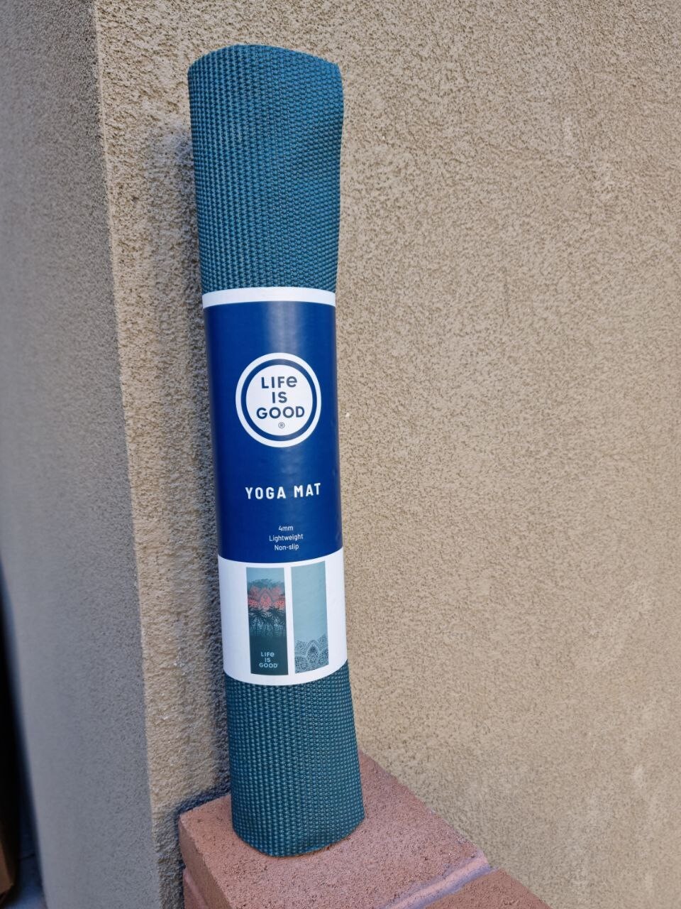 LIFE IS GOOD REVERSIBLE YOGA MAT 68x24x4