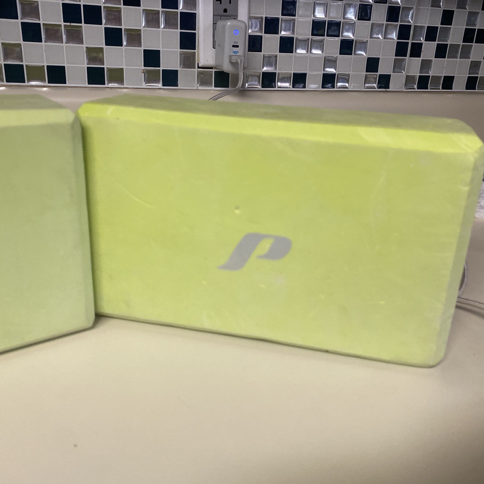 Proform Yoga Block Lightweight Stability Balance Alignment X2 Green