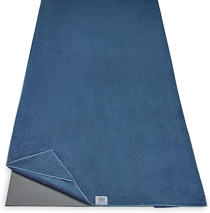 Gaiam Active Dry Yoga Mat Towel Stay Put Corner 70&Prime;x26&Prime; Absorbent Quick Drying