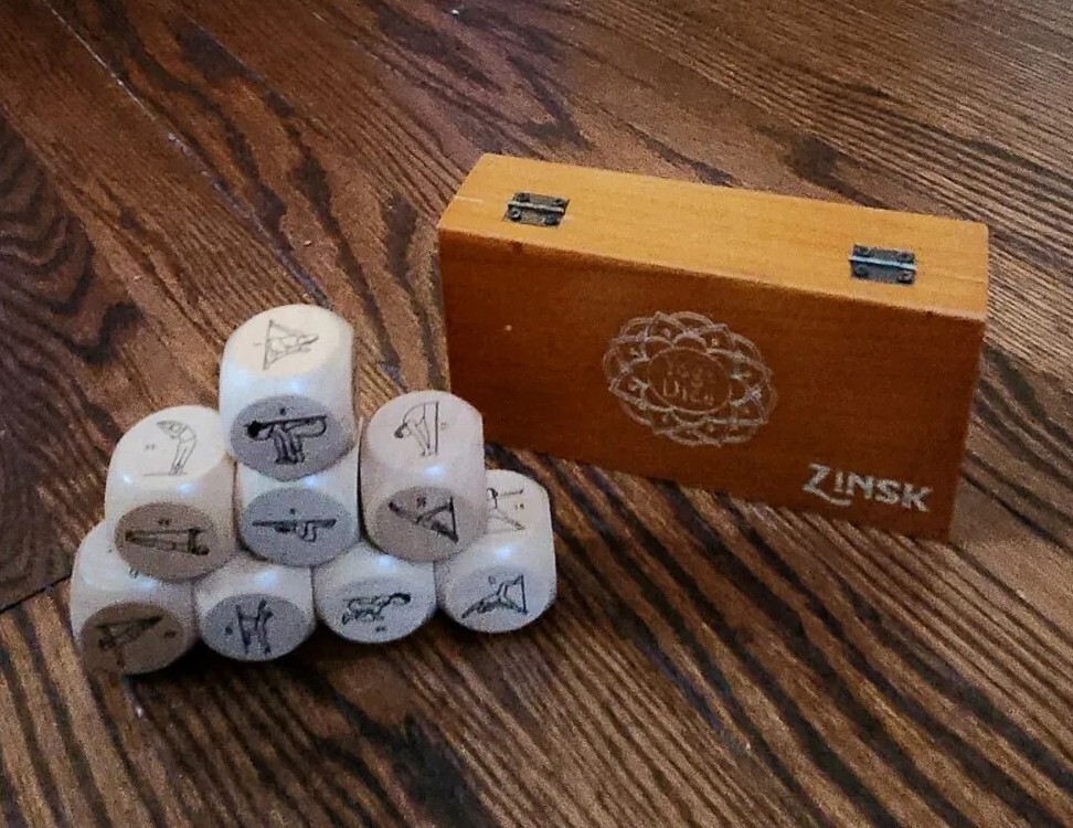 Zinsk 8-Pc Yoga Dice Set Showing 48 Poses Engraved Wooden Gift Storage Box