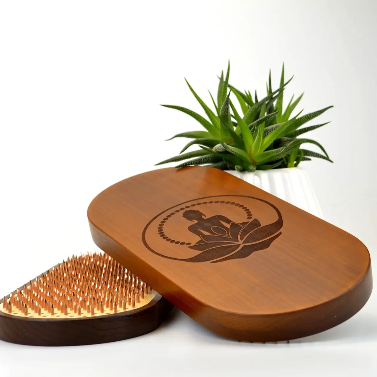 Sadhu Board « Lotus » with Thermal Ash Copper Nails 10 mm/0.4 inch