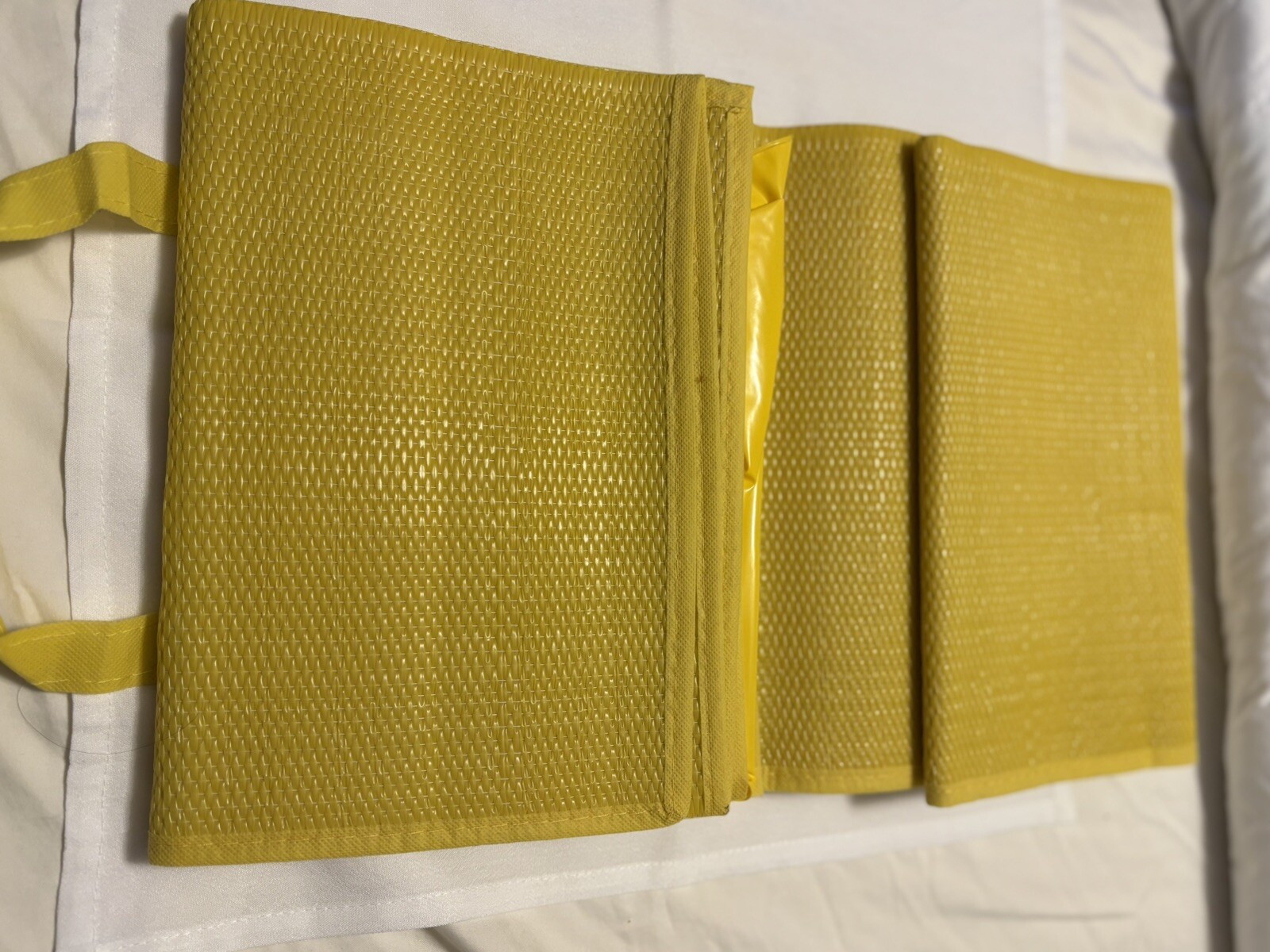 Yellow Beach / Yoga Mats Inflatable Pillow Attached Carry Straps New* Lot #4