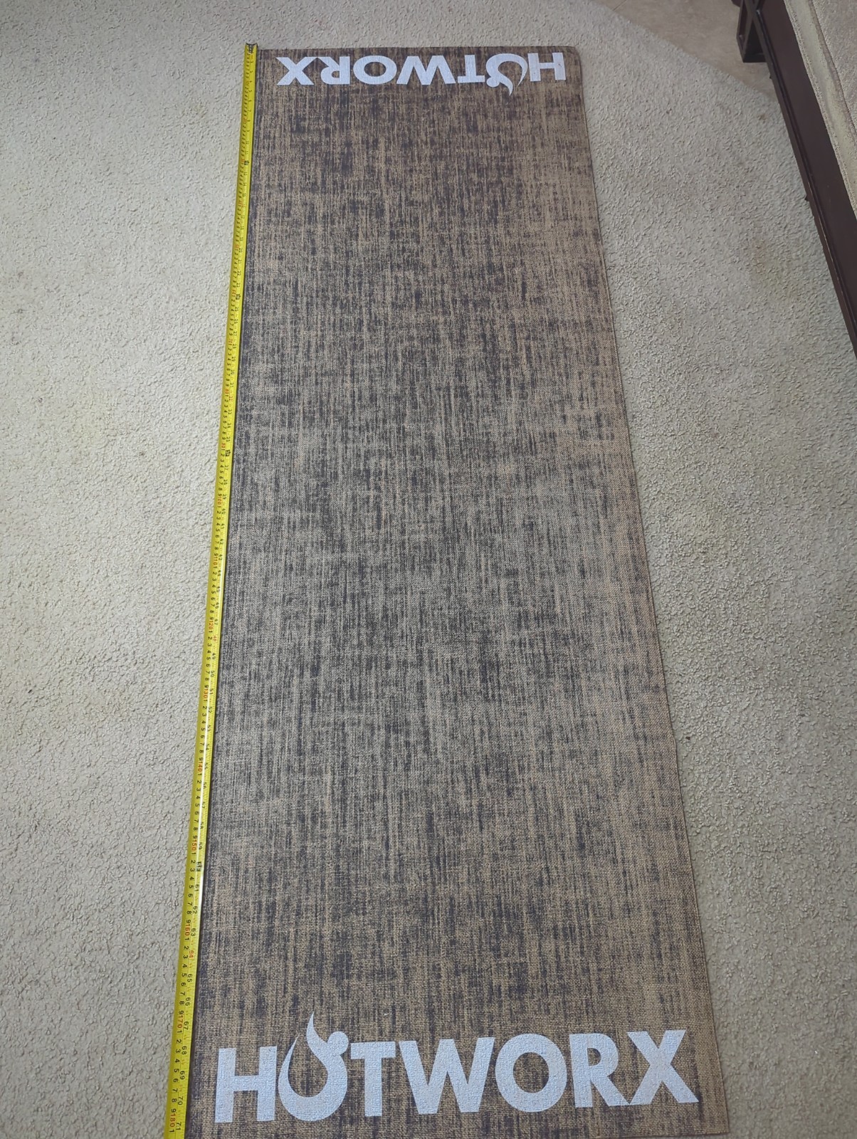 HOTWORX Eco-Friendly Hemp Fiber Yoga Mat Non-Slip 24×72 Brown + Carrying Strap