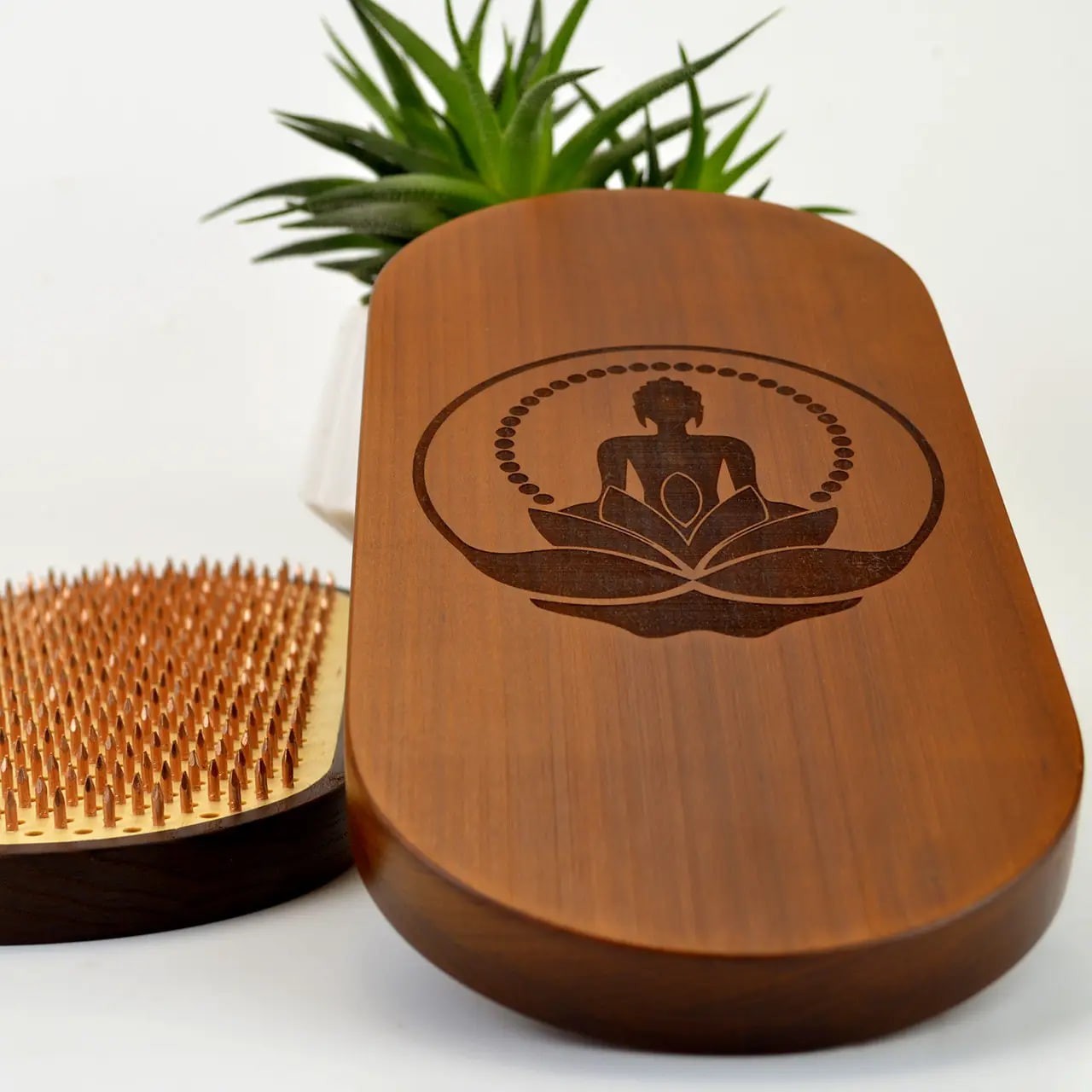Sadhu Board « Lotus » with Thermal Ash Copper Nails 10 mm/0.4 inch