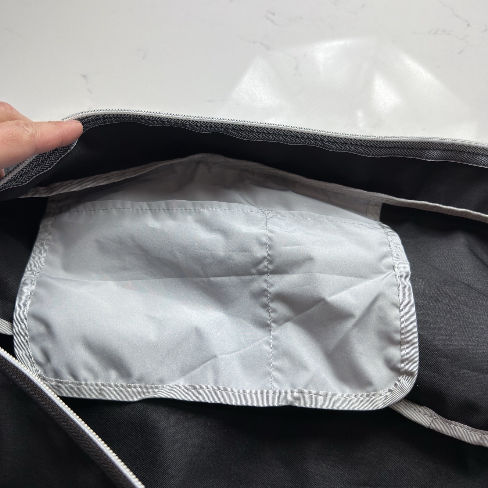 Manduka Go Steady Large Yoga Mat Carrier In Black Shoulder Bag Foldable Compact