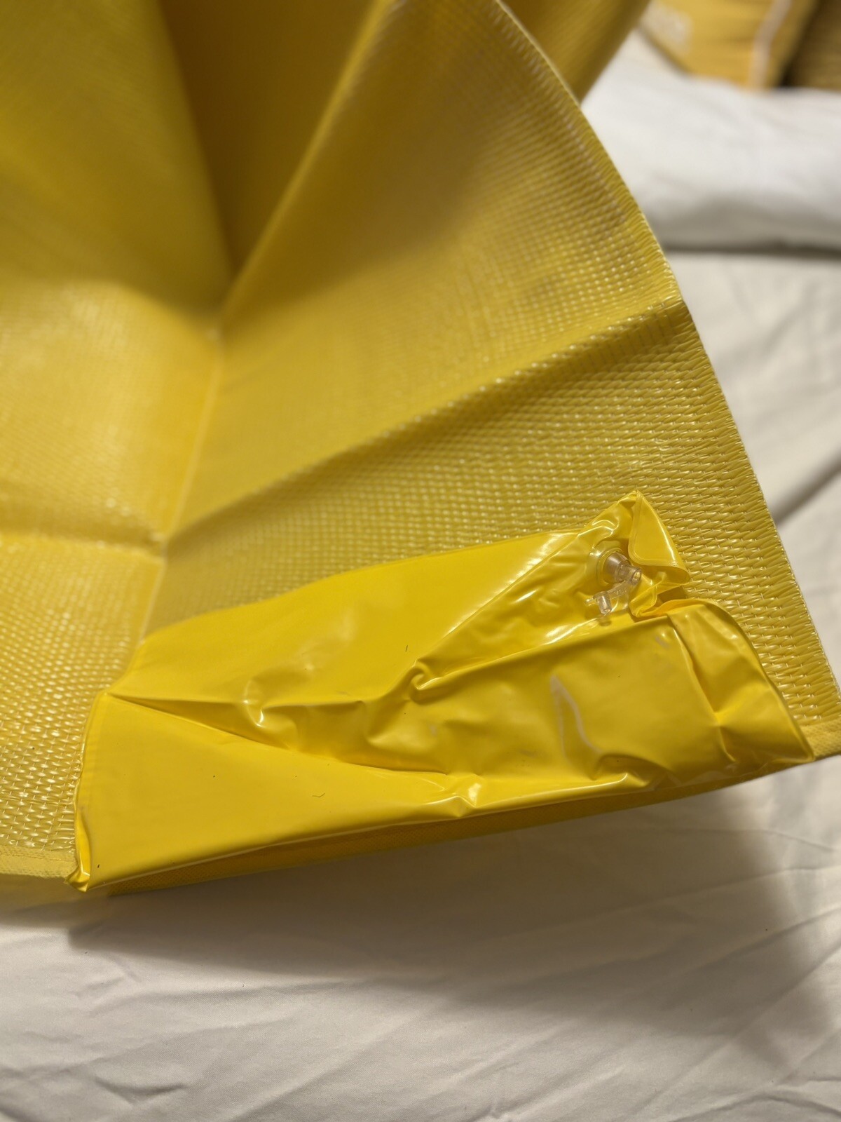 Yellow Beach / Yoga Mats Inflatable Pillow Attached Carry Straps New* Lot #4