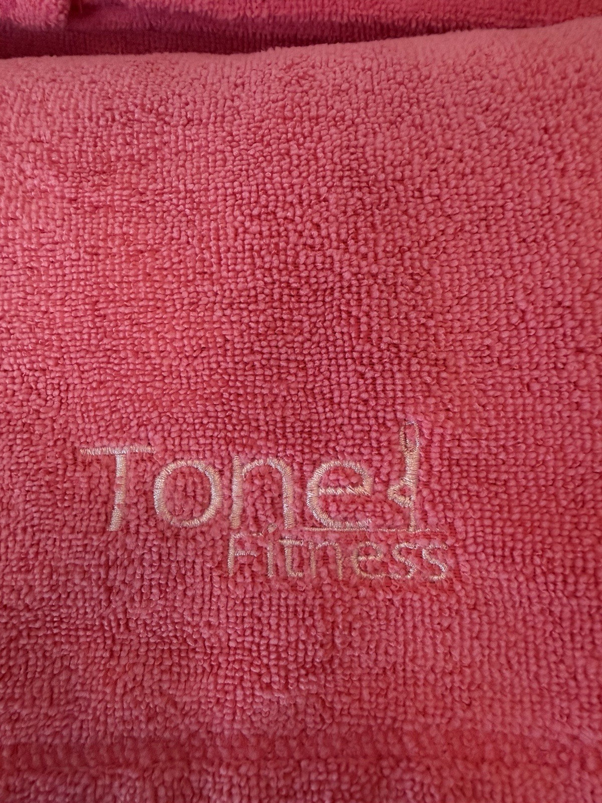 Toned Fitness Non-Slip Yoga/Pilates Towels Set of 2 Pink Black Polyester Nylon