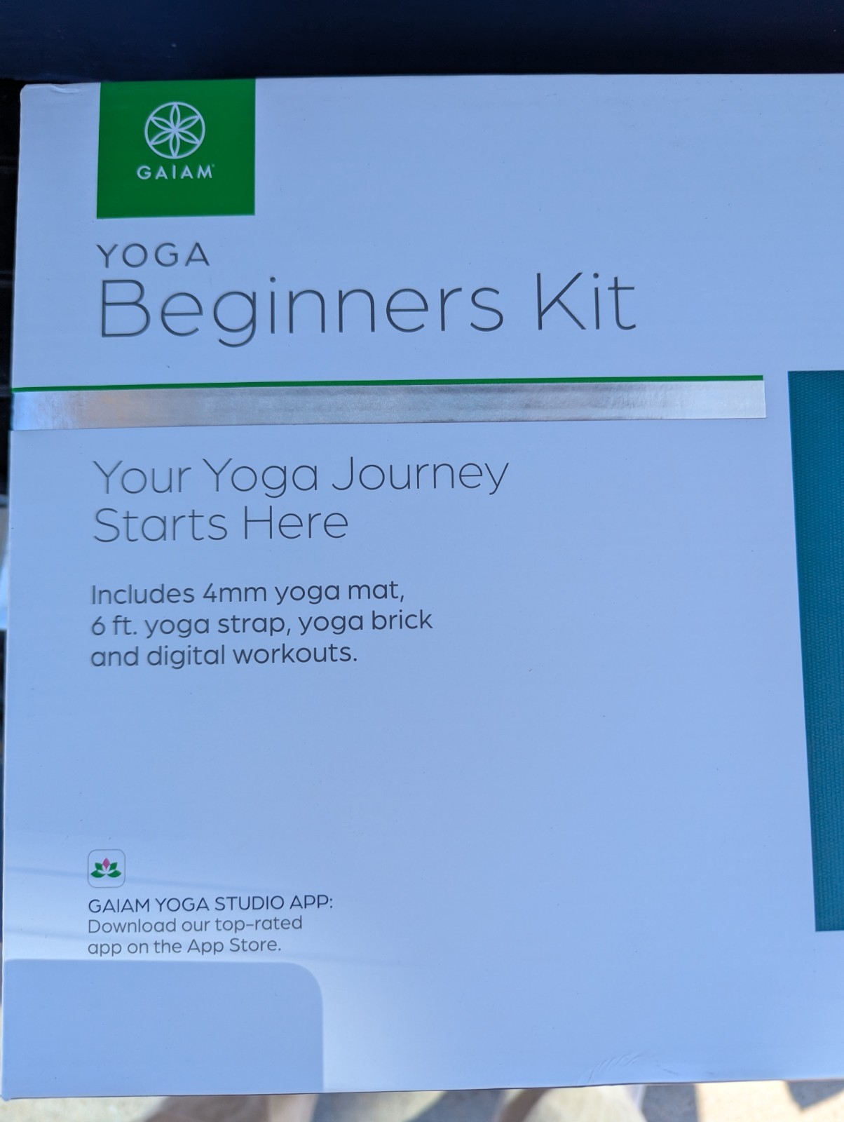 GAIAM YOGA Beginners Kit – NIB – Mat, 6&prime; Strap, Block, Digital Classes