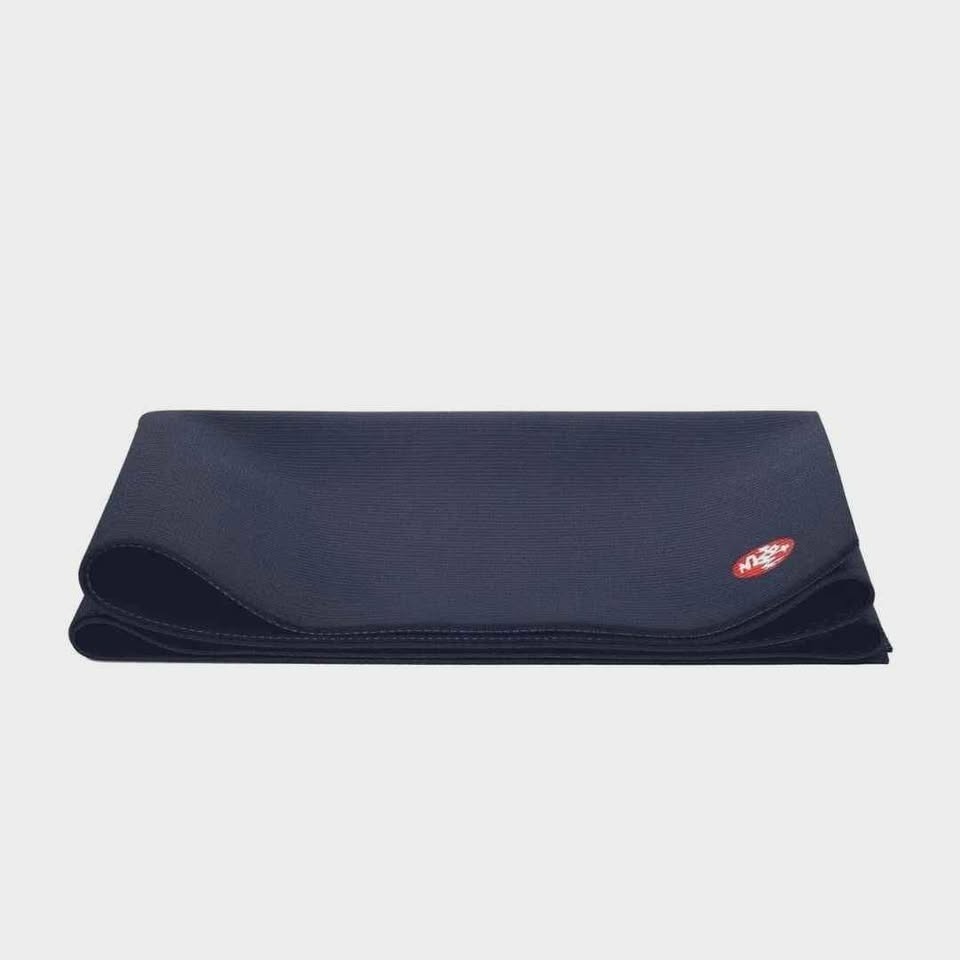 Brand New RARE SOLD OUT Manduka Pro Travel Mat Midnight Yoga Mat 71&Prime;x24&Prime;x2.5mm