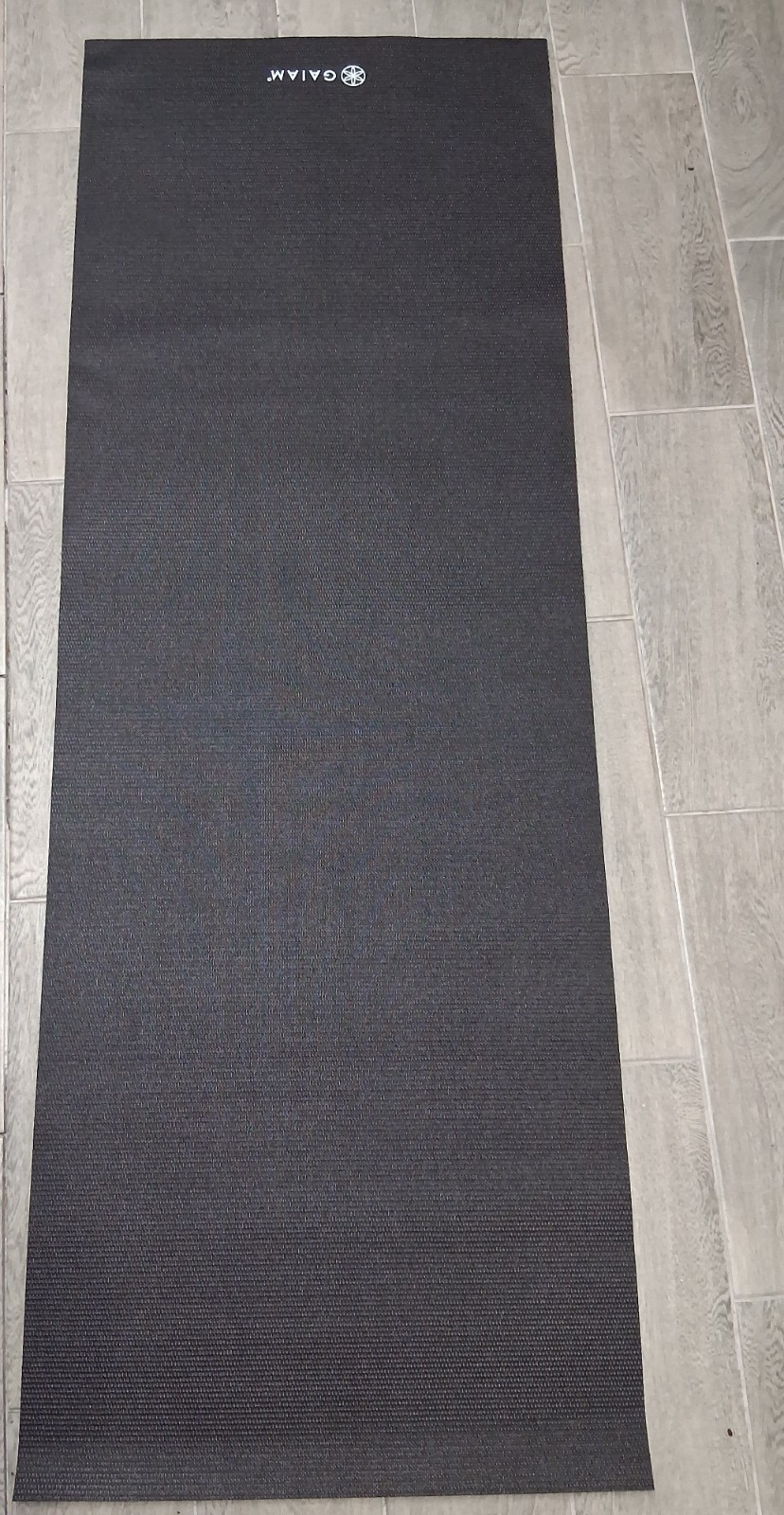 Gaiam Non-Slip Foam Yoga Mat Black Rectangle for Unisex Adults