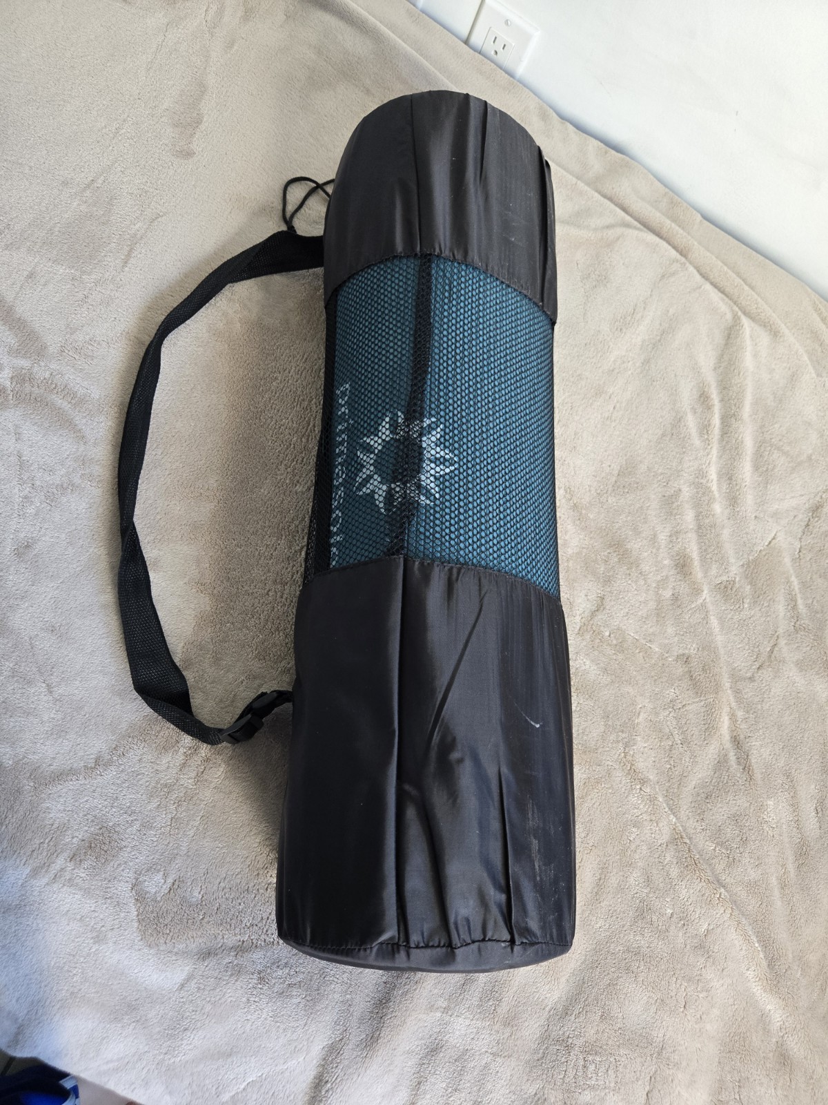 Teal Primasole Yoga Mat With Carrying String And Carrying Bag