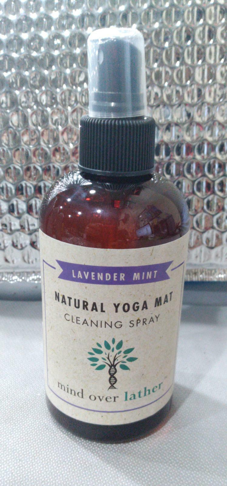 Natural Yoga Mat Cleaning Spray Lavender Mint 8oz