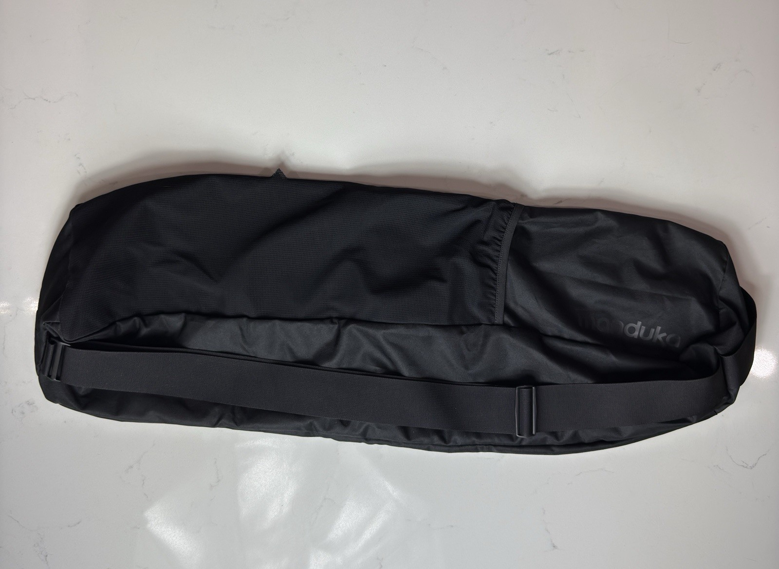 Manduka Go Steady Large Yoga Mat Carrier In Black Shoulder Bag Foldable Compact
