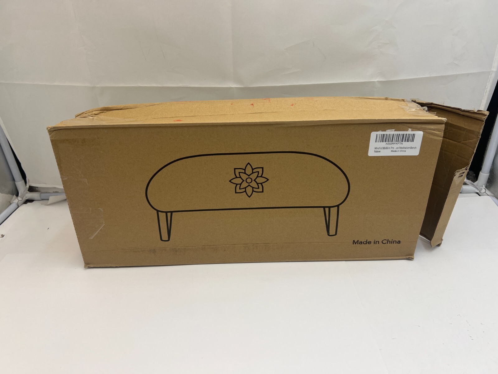 (QTY 1) MINDFUL & MODERN Meditation Bench with Cushion