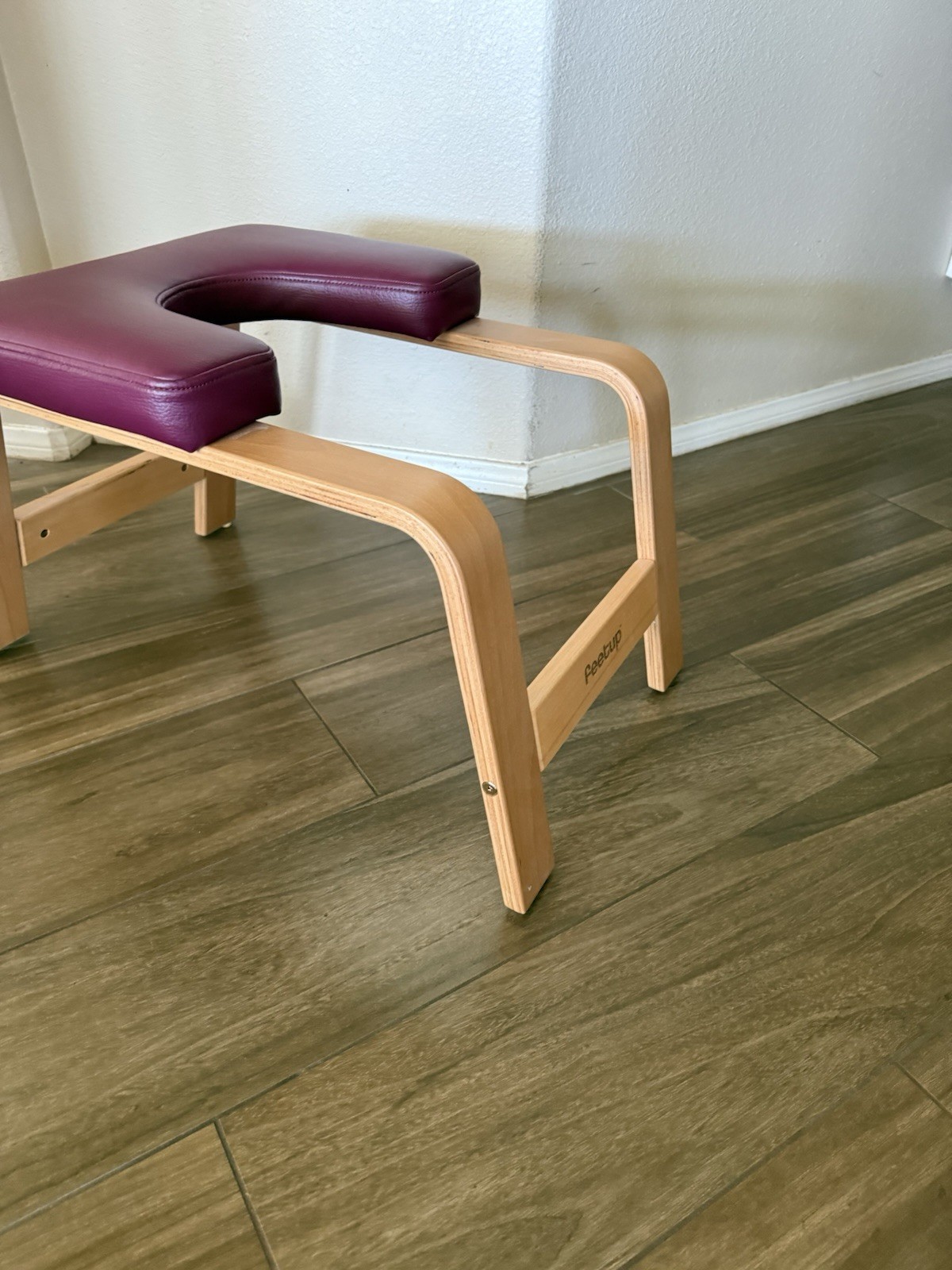FeetUp Feet Up Yoga Inversion Trainer Headstand Bench/Wine