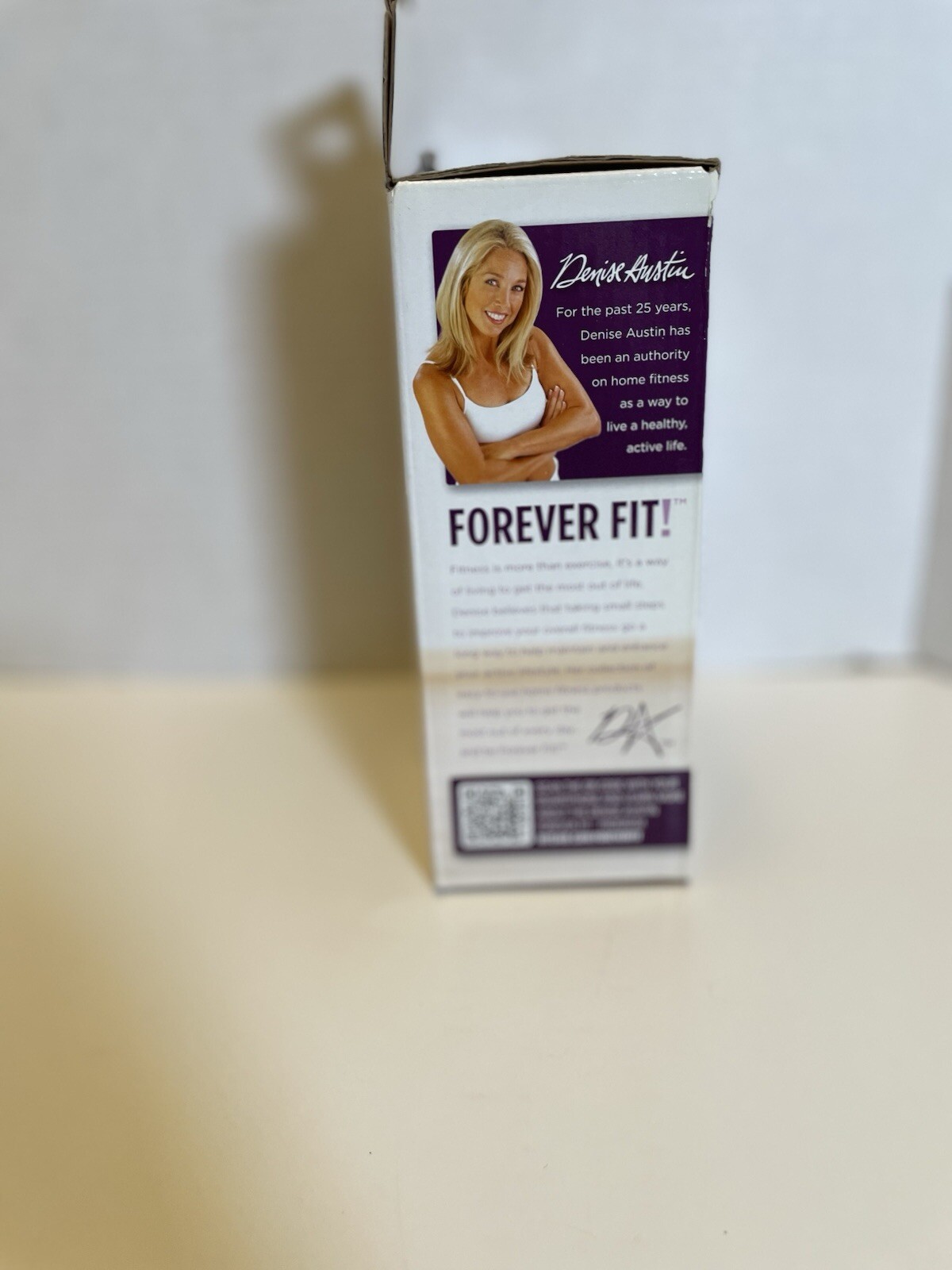 Denise Austin Forever Fit Resistance Tube – Light & DVD BODY Burn Dance Pilates