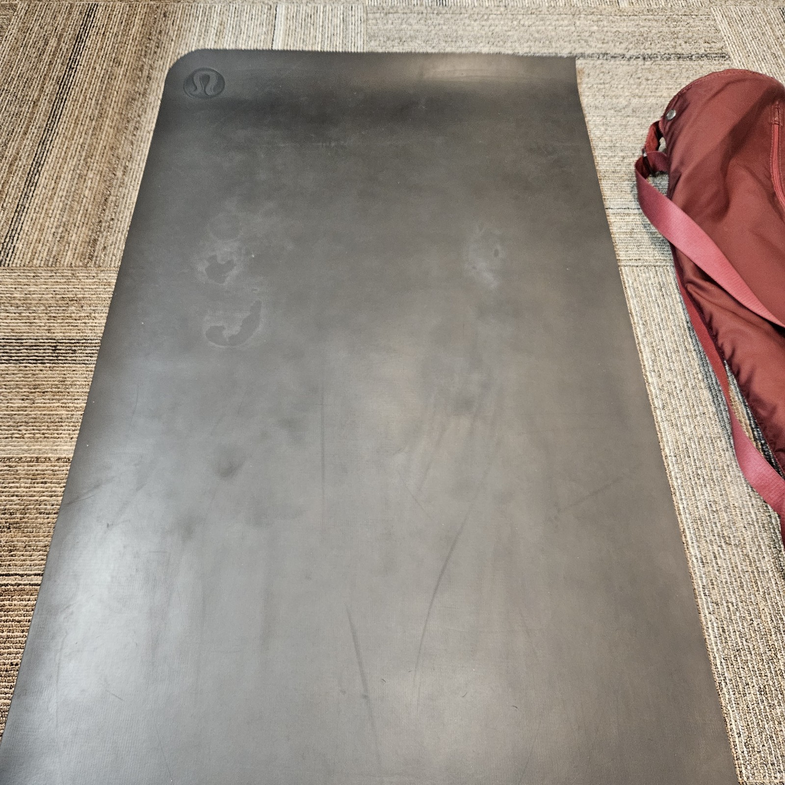 Lululemon Reversible Yoga Mat Wordmark 5mm, ~Black/Tiger & Navy / Sonic Pink