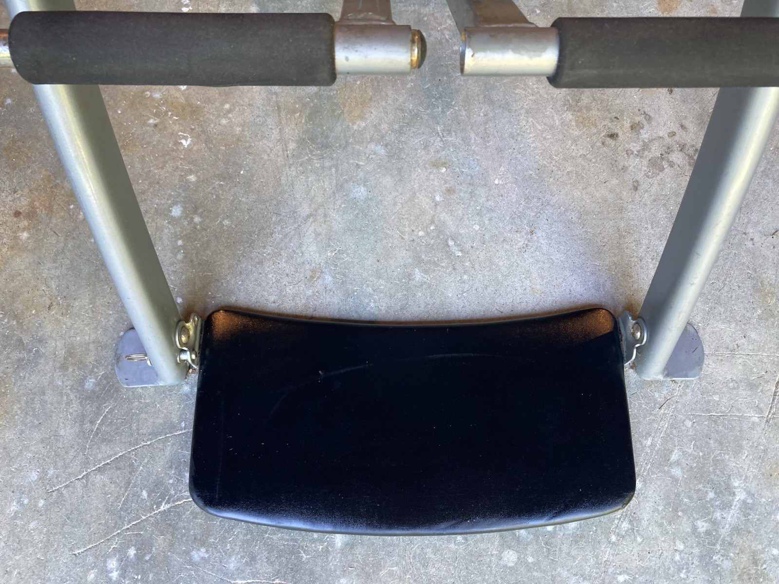Malibu Pilates Pro Chair Bench Workout Machine 3 DVD’s & High Impact Springs
