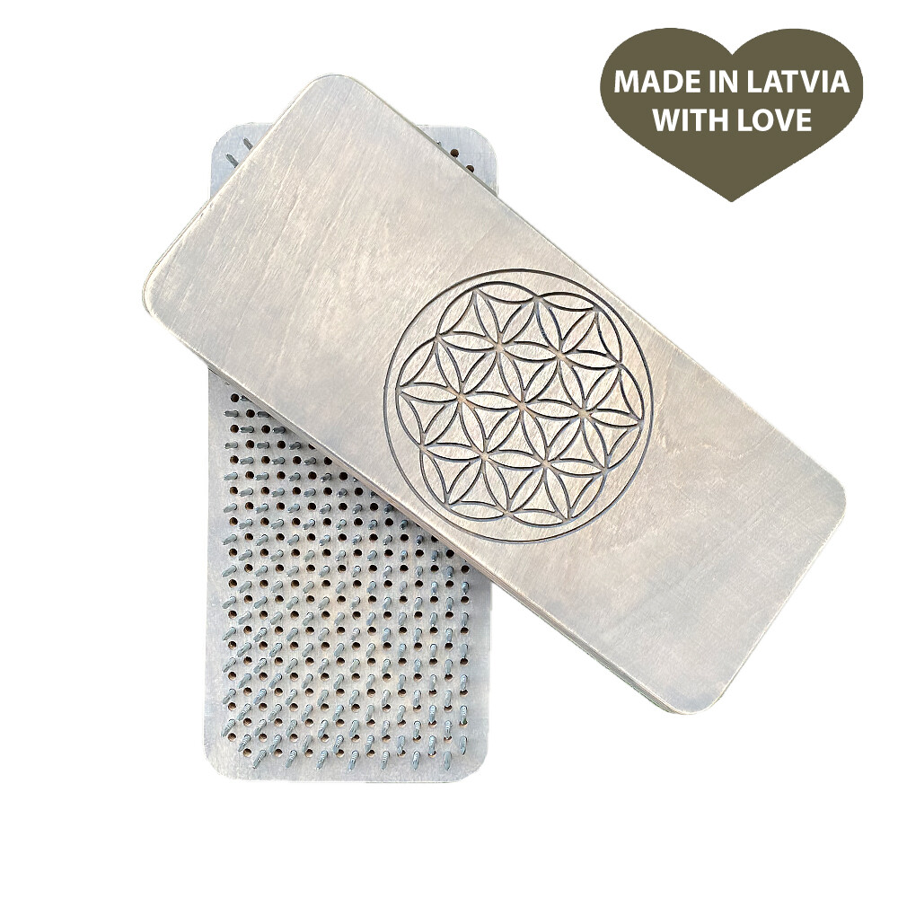 Sadhu board with Galvanized nails « Flower of Life », Foot massage Reflexology