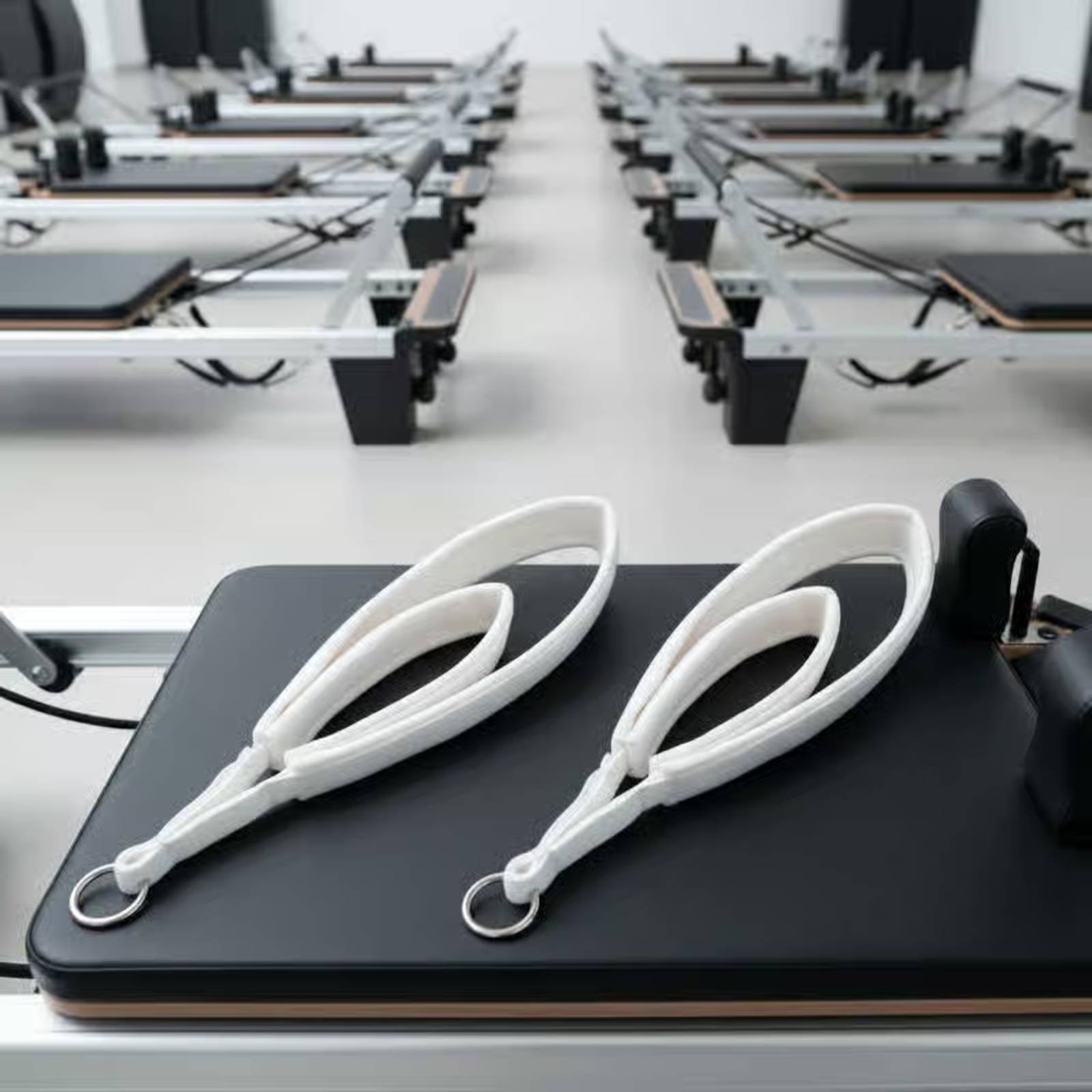 Double Loop Pilates Strap White Color Fitness Accessory Long-Lasting Material
