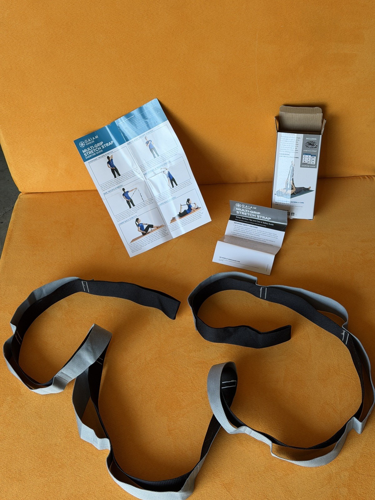 Gaiam Evolve Stretch Strap, 96 in., grey, durable, 10 grip pts, stretch guide