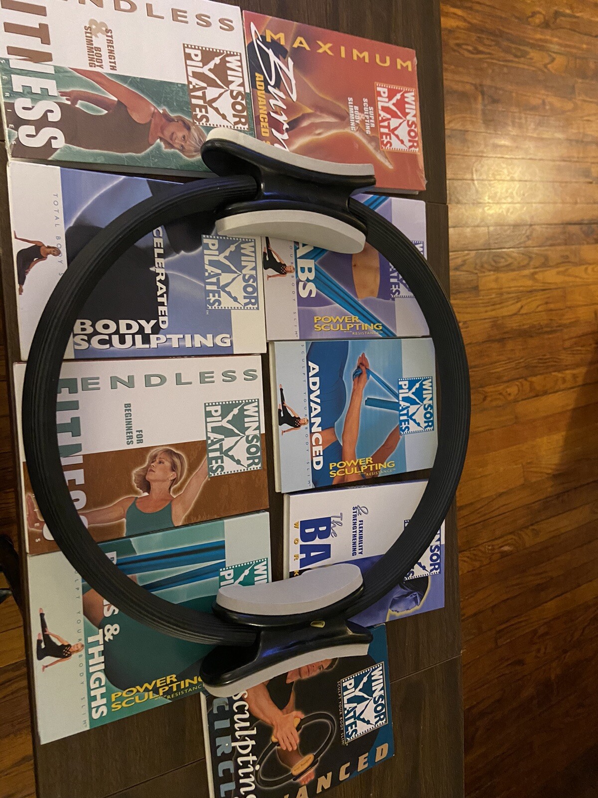 8 DVD’S Stamina AeroPilates Magic Circle for Mat & Reformer Workouts