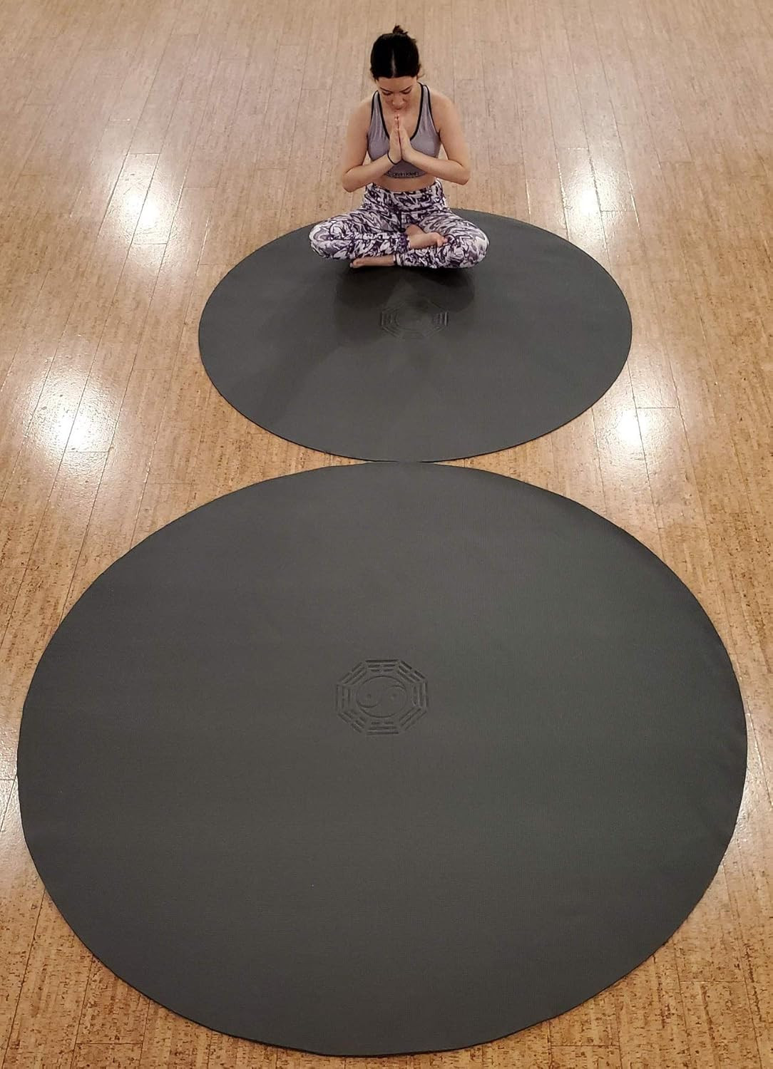 Extra Large 72&Prime; Round Yoga Mat for Meditation, Pilates & Tai Chi – Yin-Yang Desi
