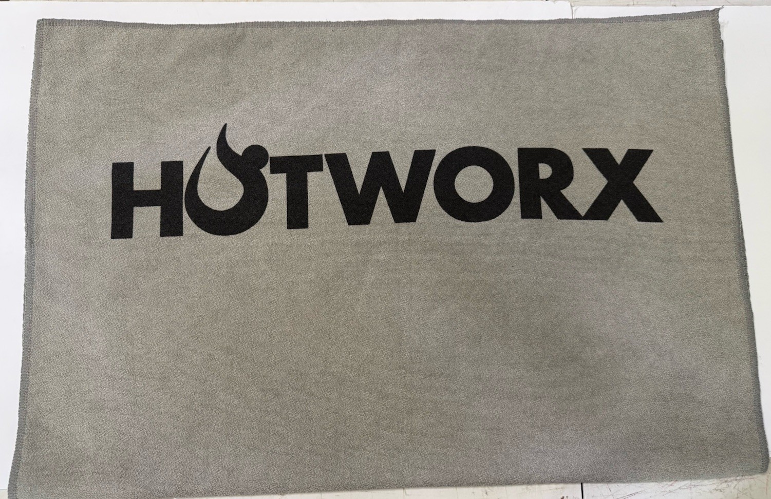 Hotworx Yoga Mat 76×24 & Towel 79×29 Bundle Both Are Non Slip Pre-owned