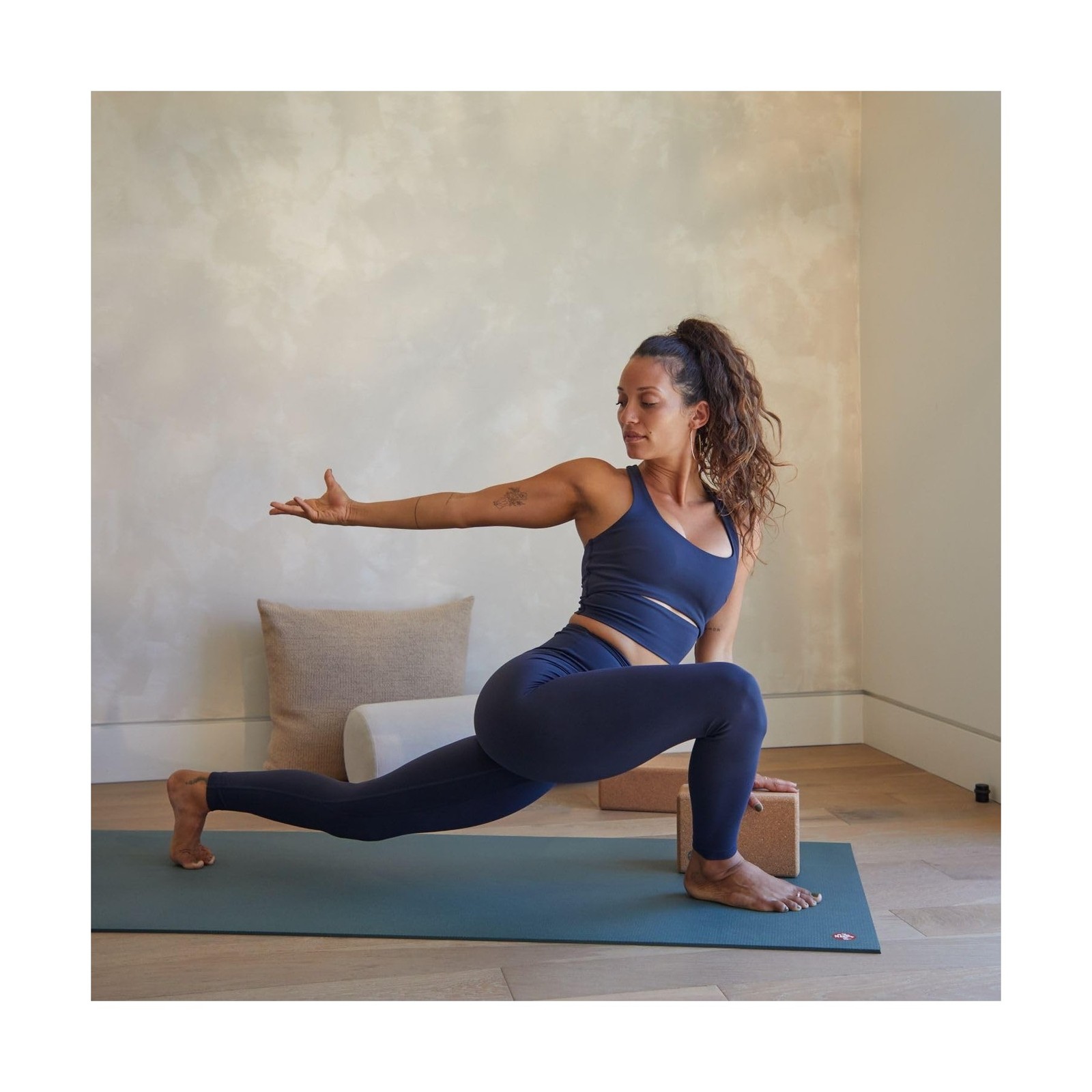 Manduka PRO Yoga Mat – 6mm | Lifetime Durability | Hygienic Construction | Pr…