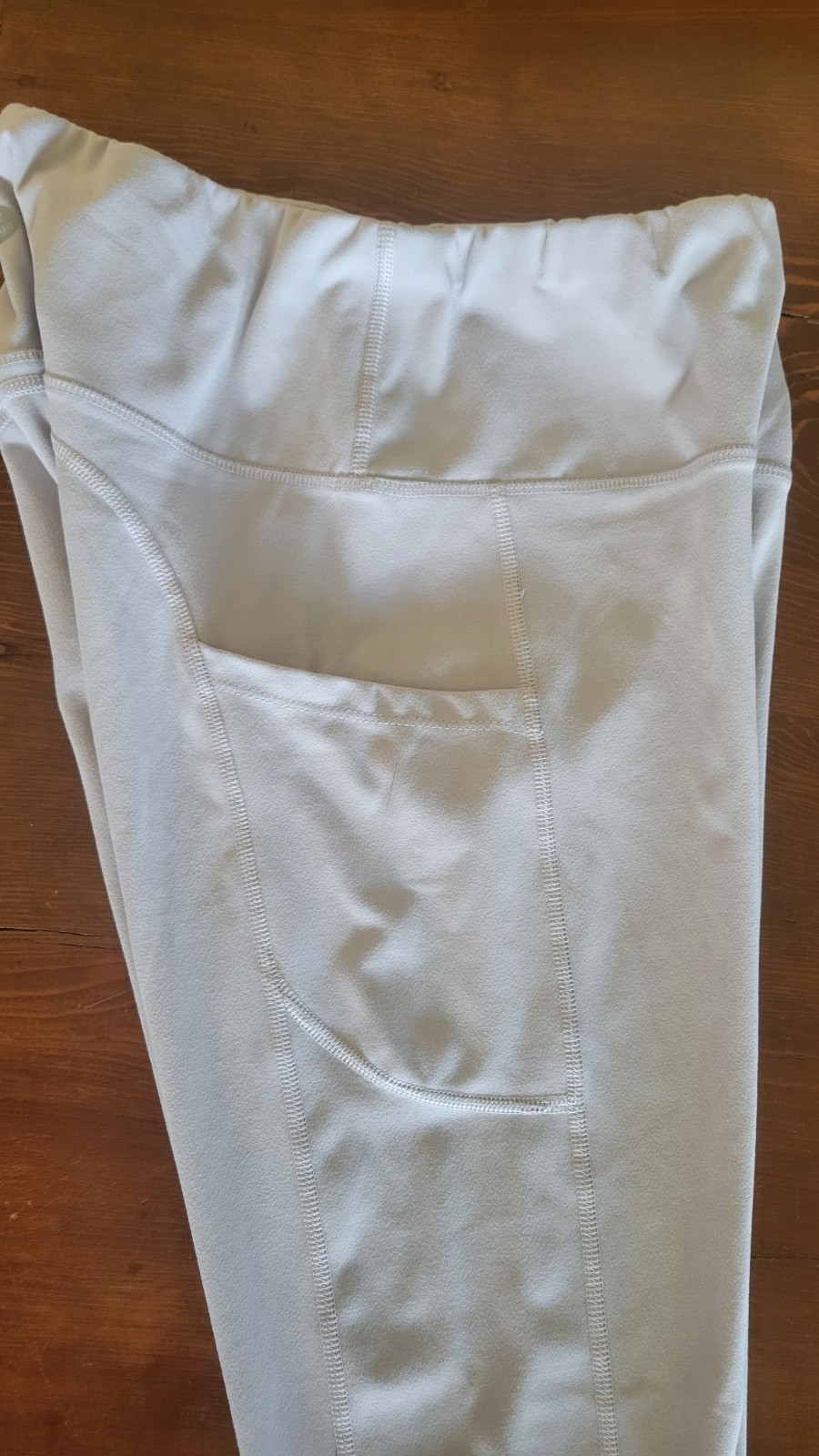 IUGA Women&rsquo;s Yoga Pants, Grey, Size L, 3 Pockets, Soft Polyester Spandex