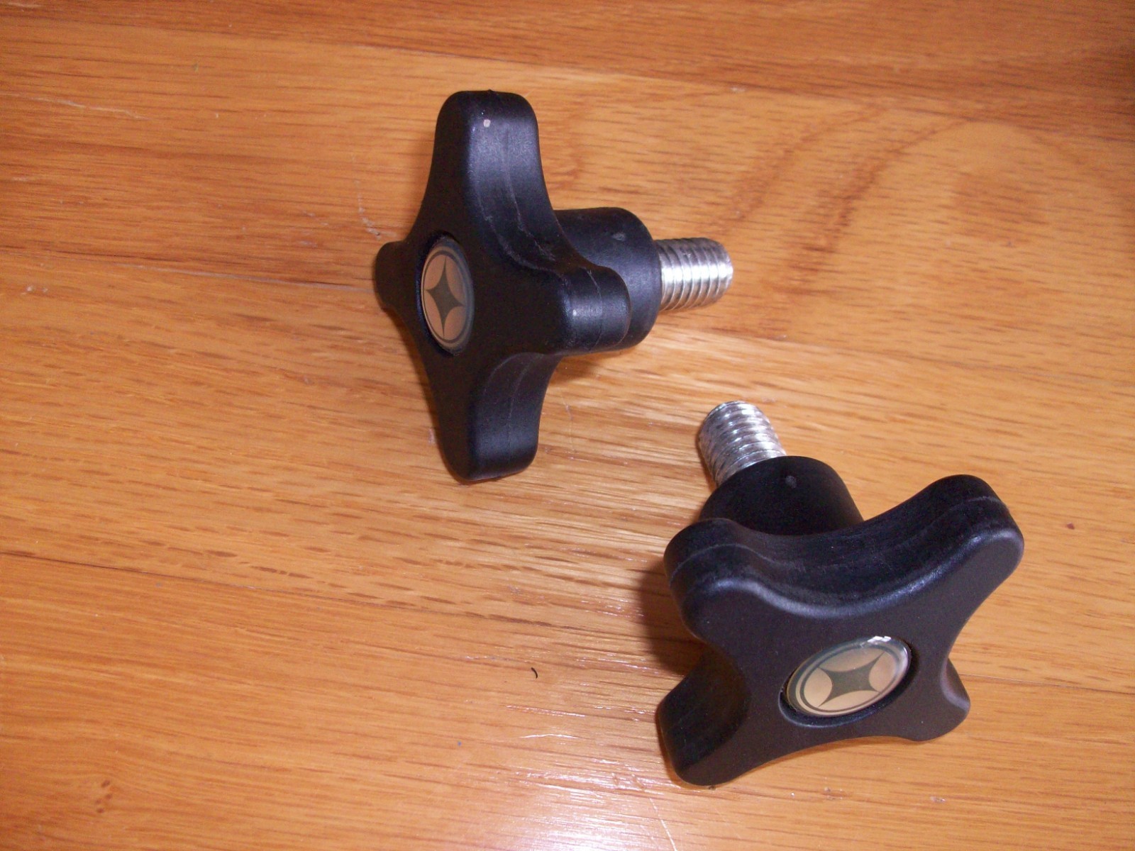 Merrithew STOTT PILATES 4 Prong Star Knob with 1/2&Prime; screw (one knob)