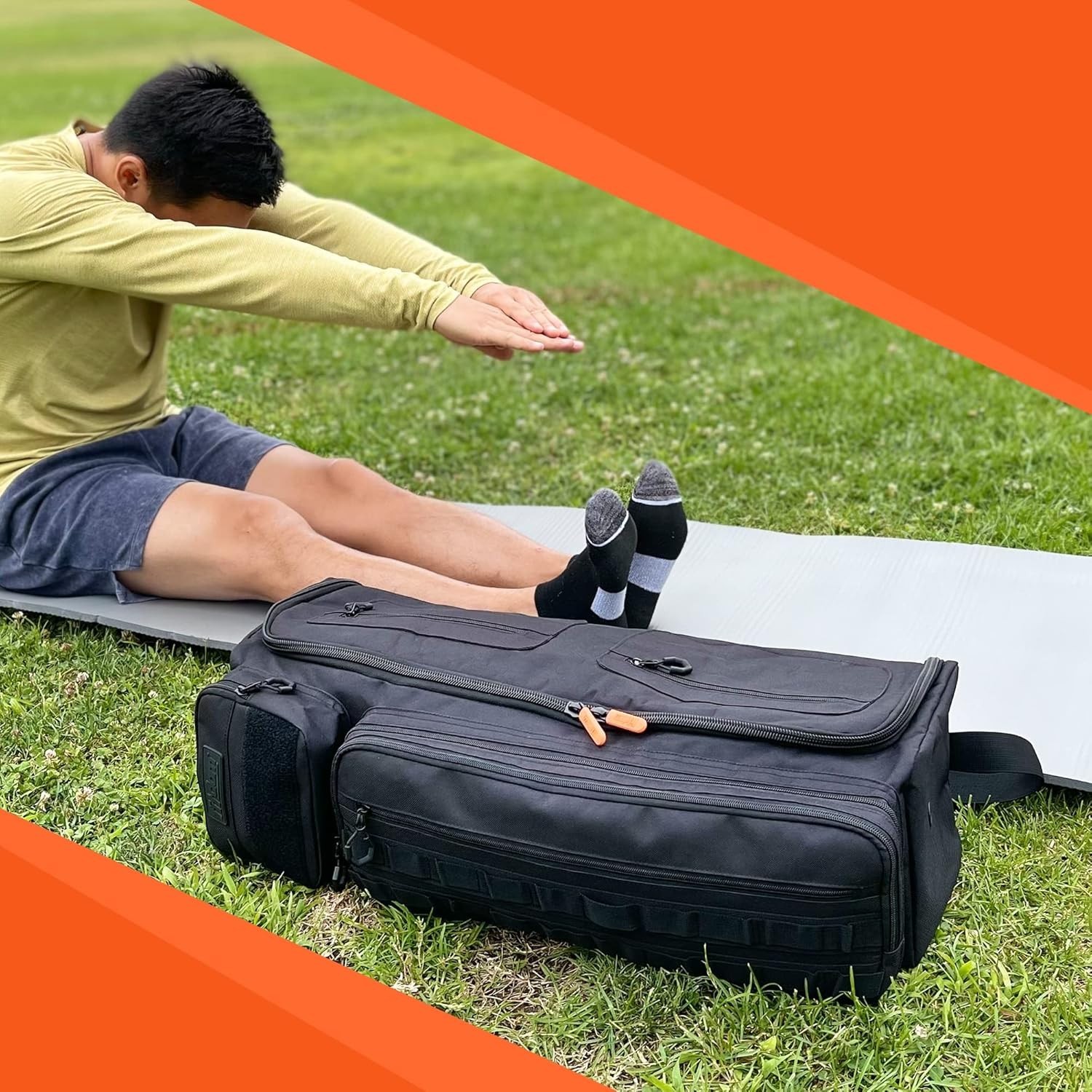 Men&rsquo;s Tactical Yoga Mat Carrier – Expandable Compartment & Zippered Pockets