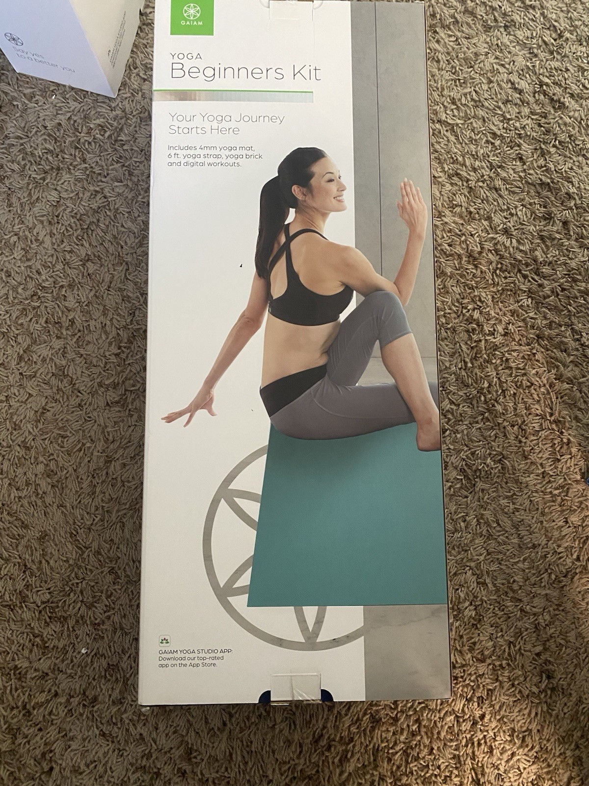 Gaiam Yoga Beginner&rsquo;s Kit – 4mm Mat, Strap, Brick, & Workouts – Teal