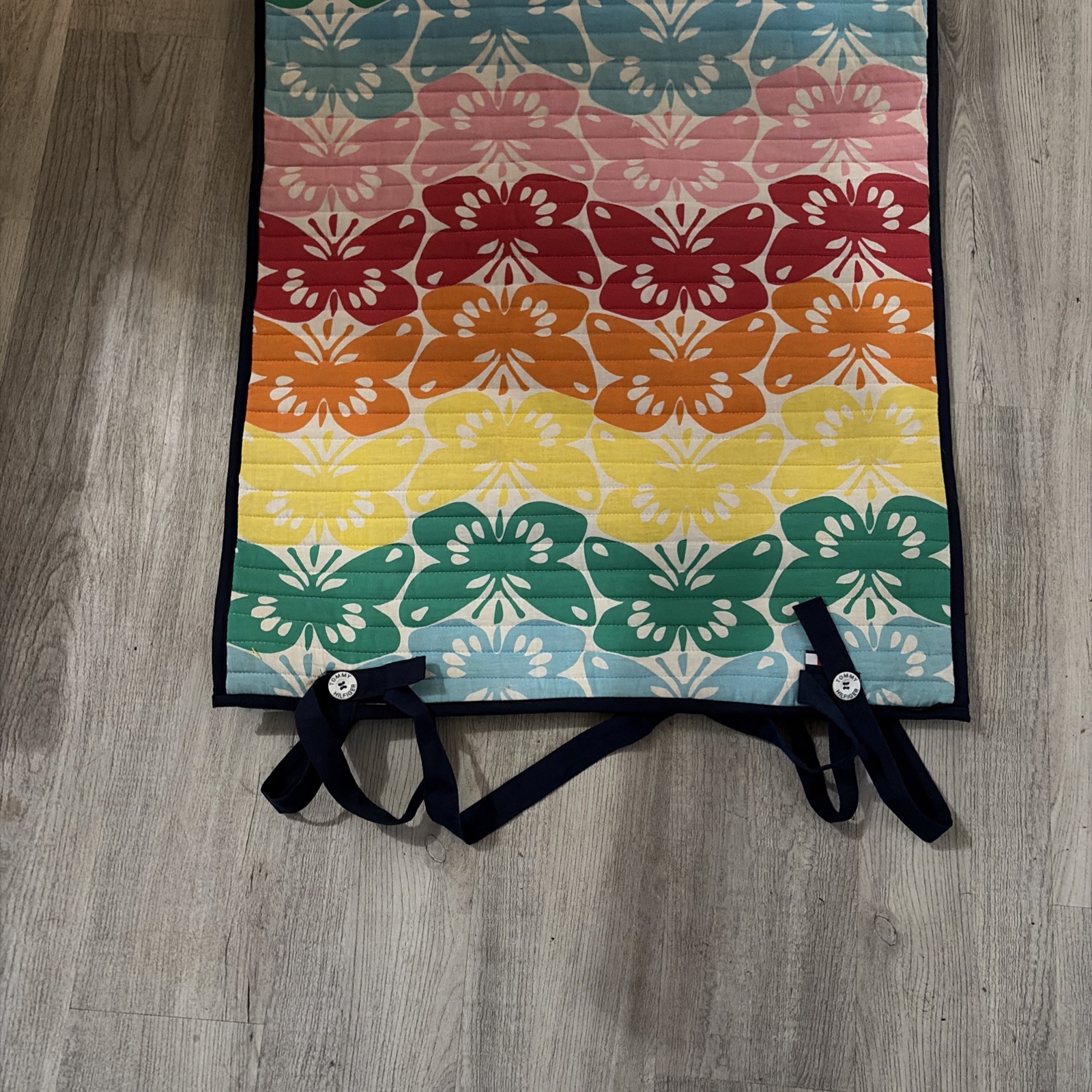 Tommy Hilfiger Roll Up Beach Mat W/Button On Pillow & Straps Butterflies Pattern