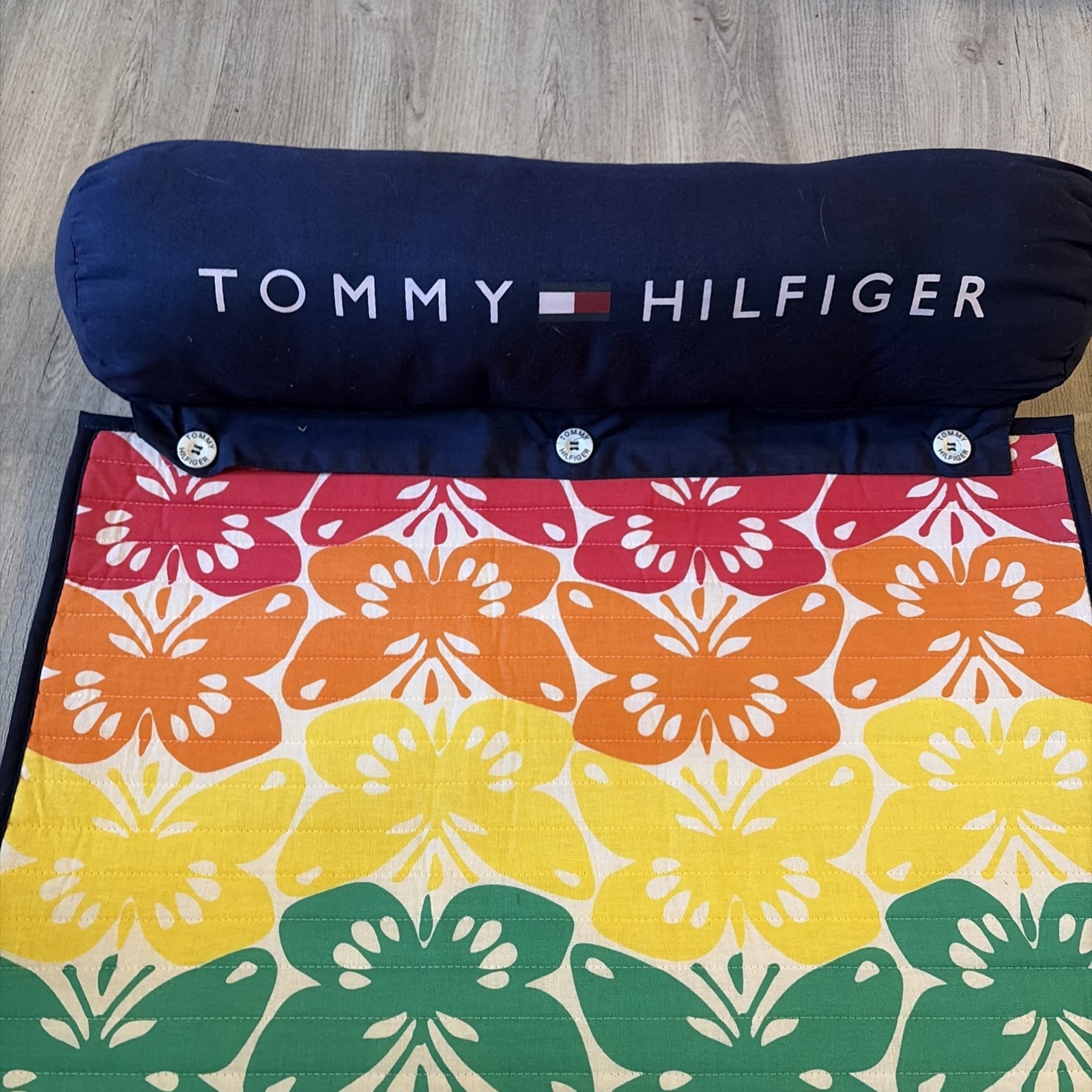 Tommy Hilfiger Roll Up Beach Mat W/Button On Pillow & Straps Butterflies Pattern