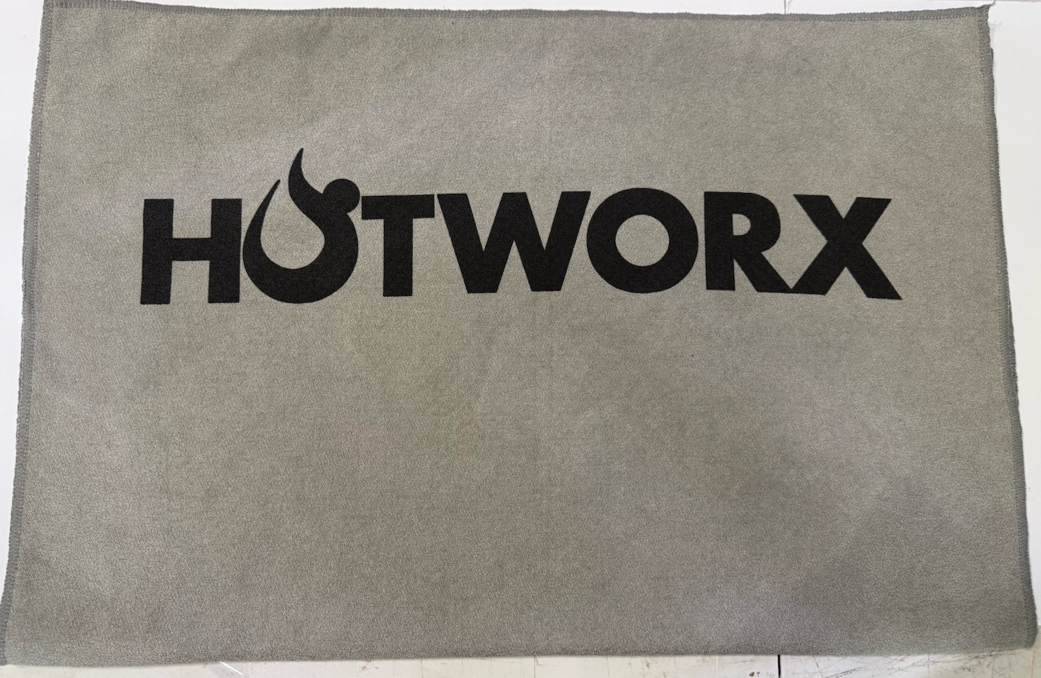 Hotworx Yoga Mat 76×24 & Towel 79×29 Bundle Both Are Non Slip Pre-owned