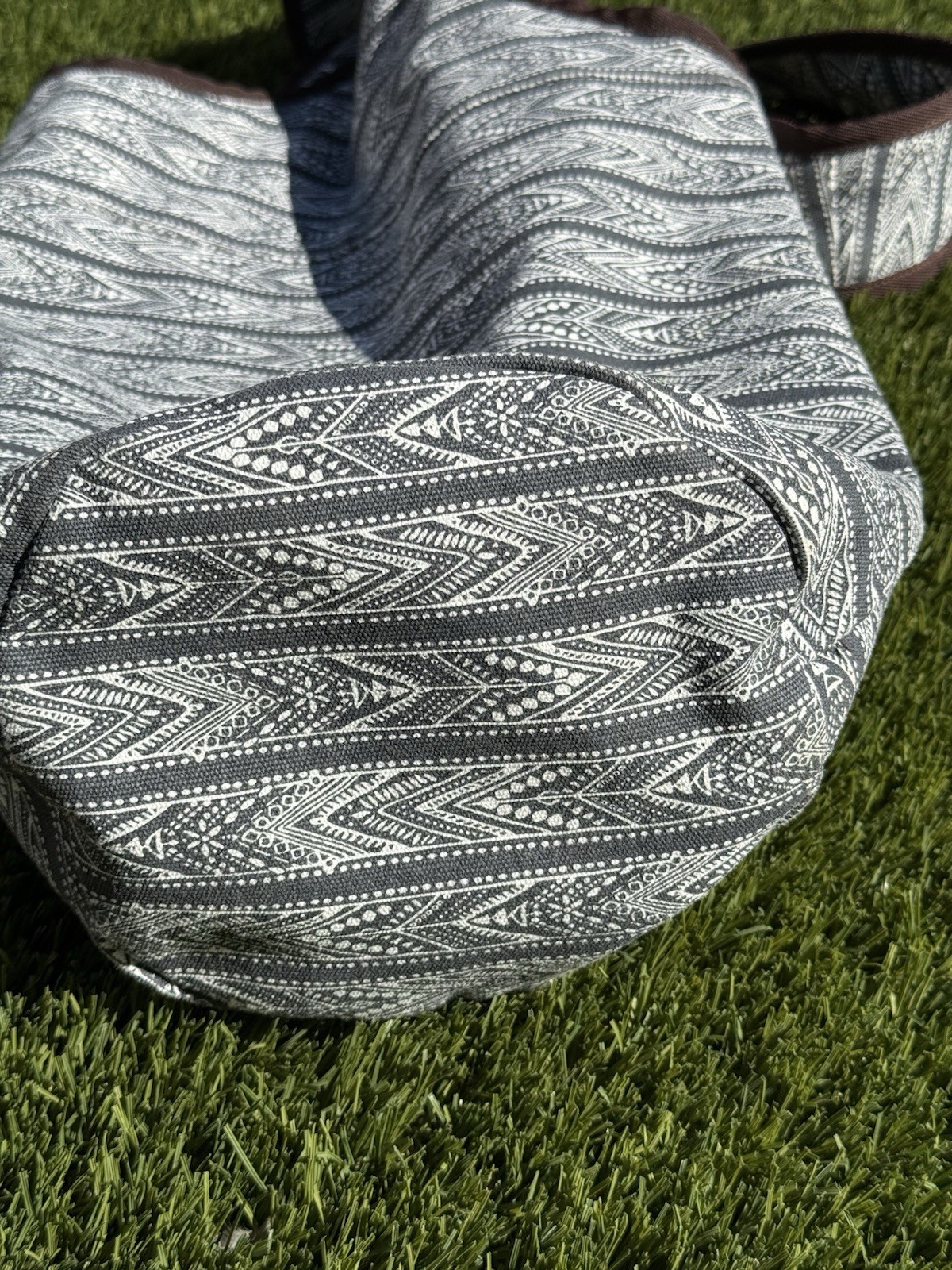 Ewedoos Shoulder Strap Yoga Mat Bag