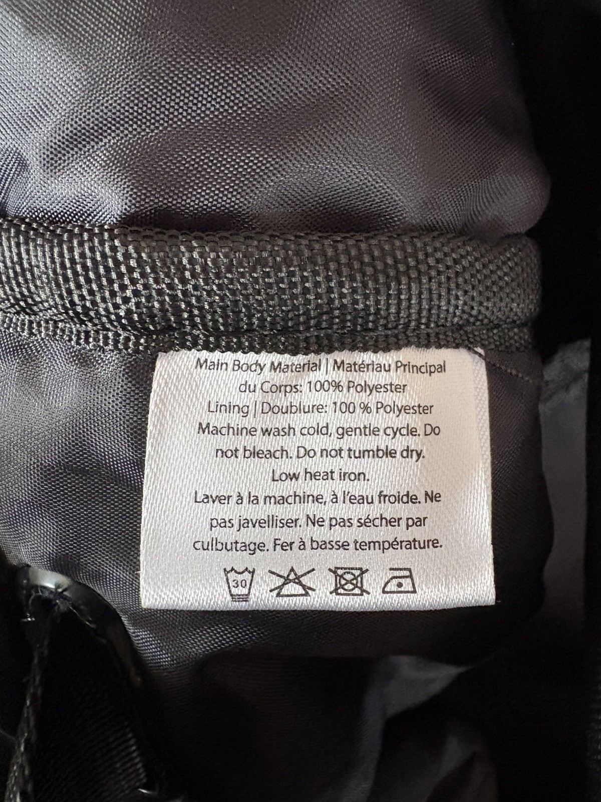 Beyond Yoga Black Convertible Gym Bag Backpack w/ Drawstring & Zip Pocket NWT
