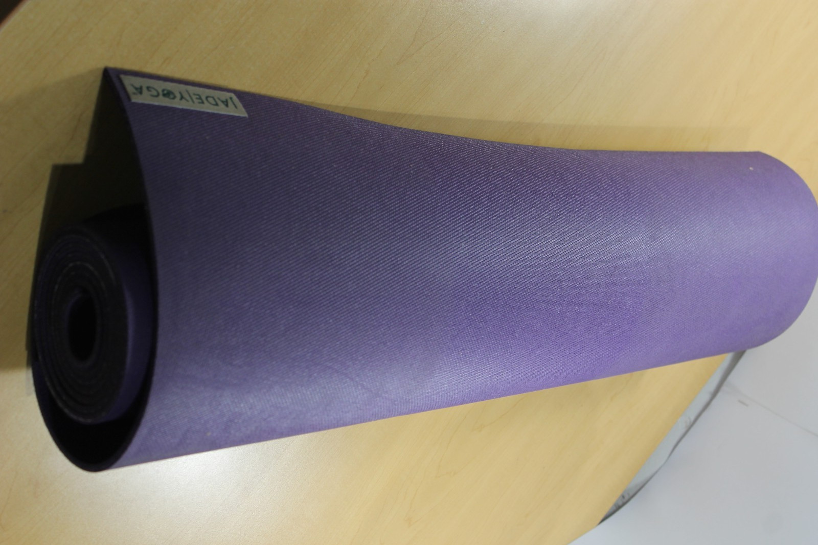 Jade Yoga – Yoga Mat W24 x H74