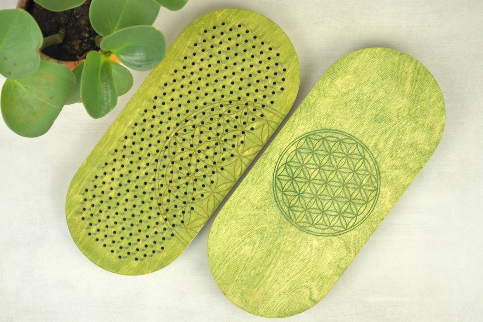 Dynamic Sadhu Board Yoga Nails for Beginner 10mm / 0.4&Prime; Olive color