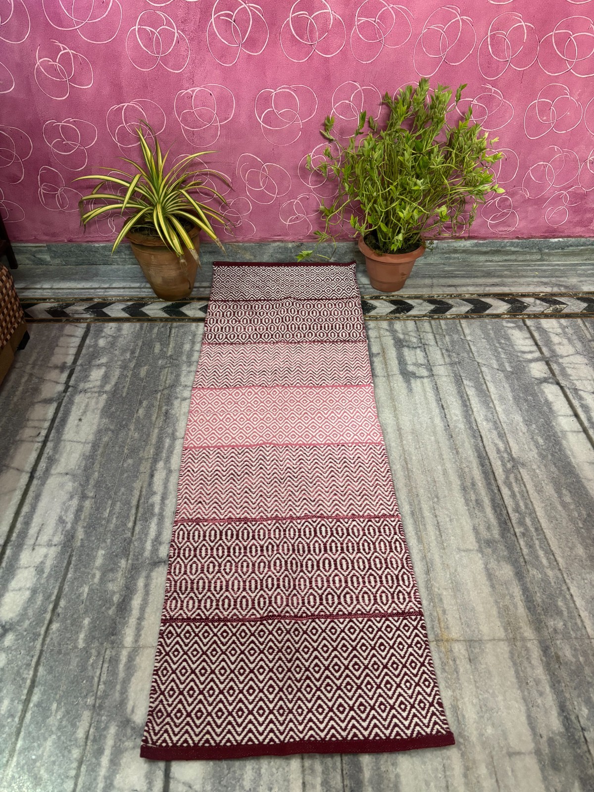 Red White Geometric Yoga Mat Handwoven Cotton Non Slip Exercise Mat