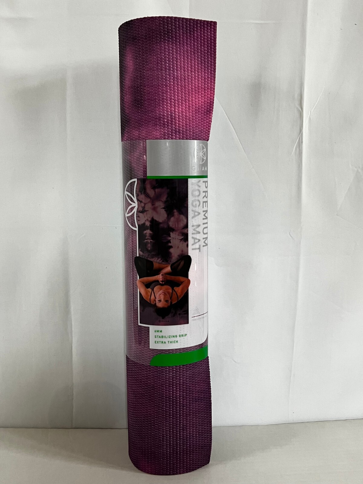 Gaiam Premium Tie Dye Yoga Mat – Purple – 68&Prime;L x 24&Prime;W x 6MM – BRAND NEW
