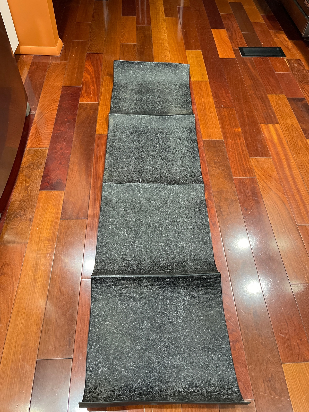 AeroPilates Total Gym Floor Protection Equipment Mat Black 21&Prime; x 86.5&Prime;